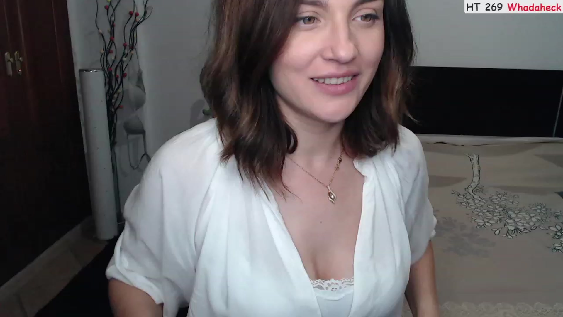 Gallery image thumbnail from Deeleerious's myfreecams stream on, 09/22/2023, 23:27 image 16 of 20