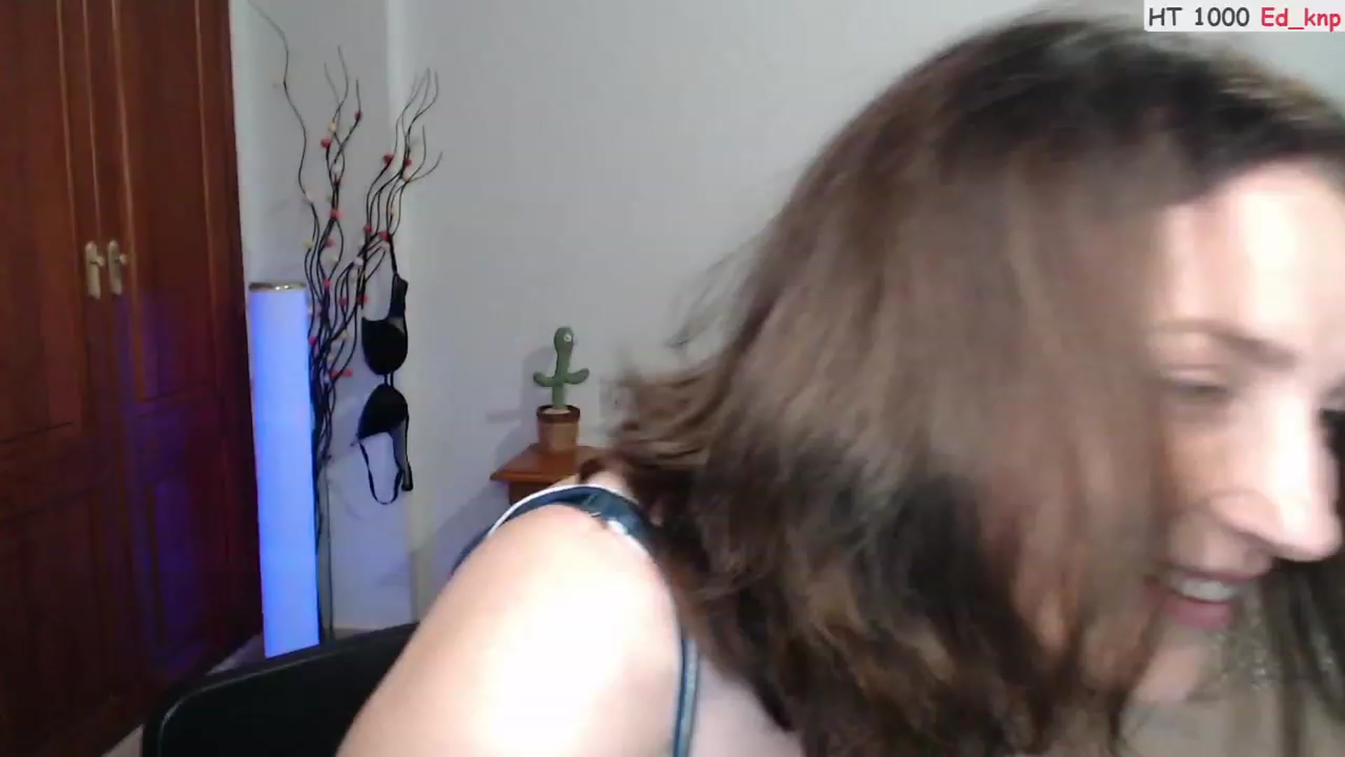 Gallery image thumbnail from Deeleerious's myfreecams stream on, 10/09/2023, 24:02 image 3 of 20