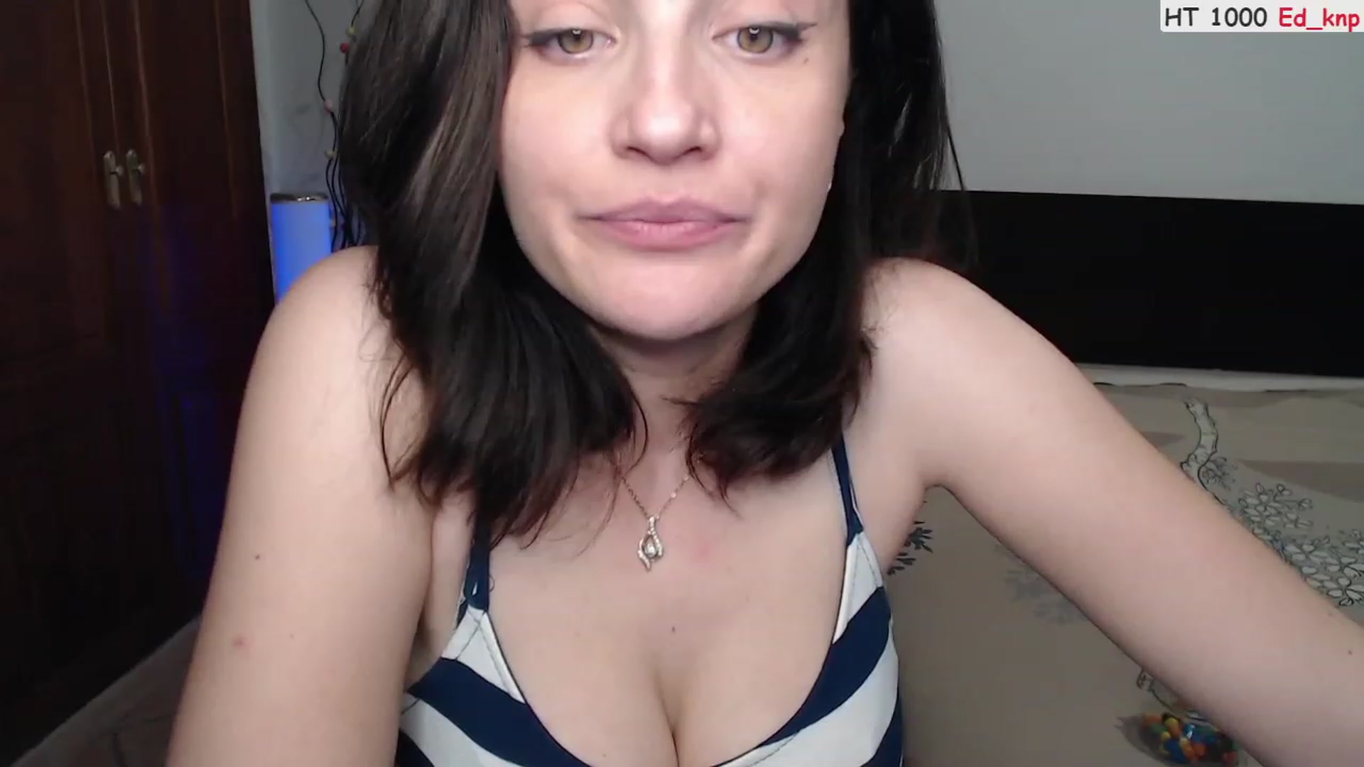 Gallery image thumbnail from Deeleerious's myfreecams stream on, 10/09/2023, 24:55 image 16 of 20