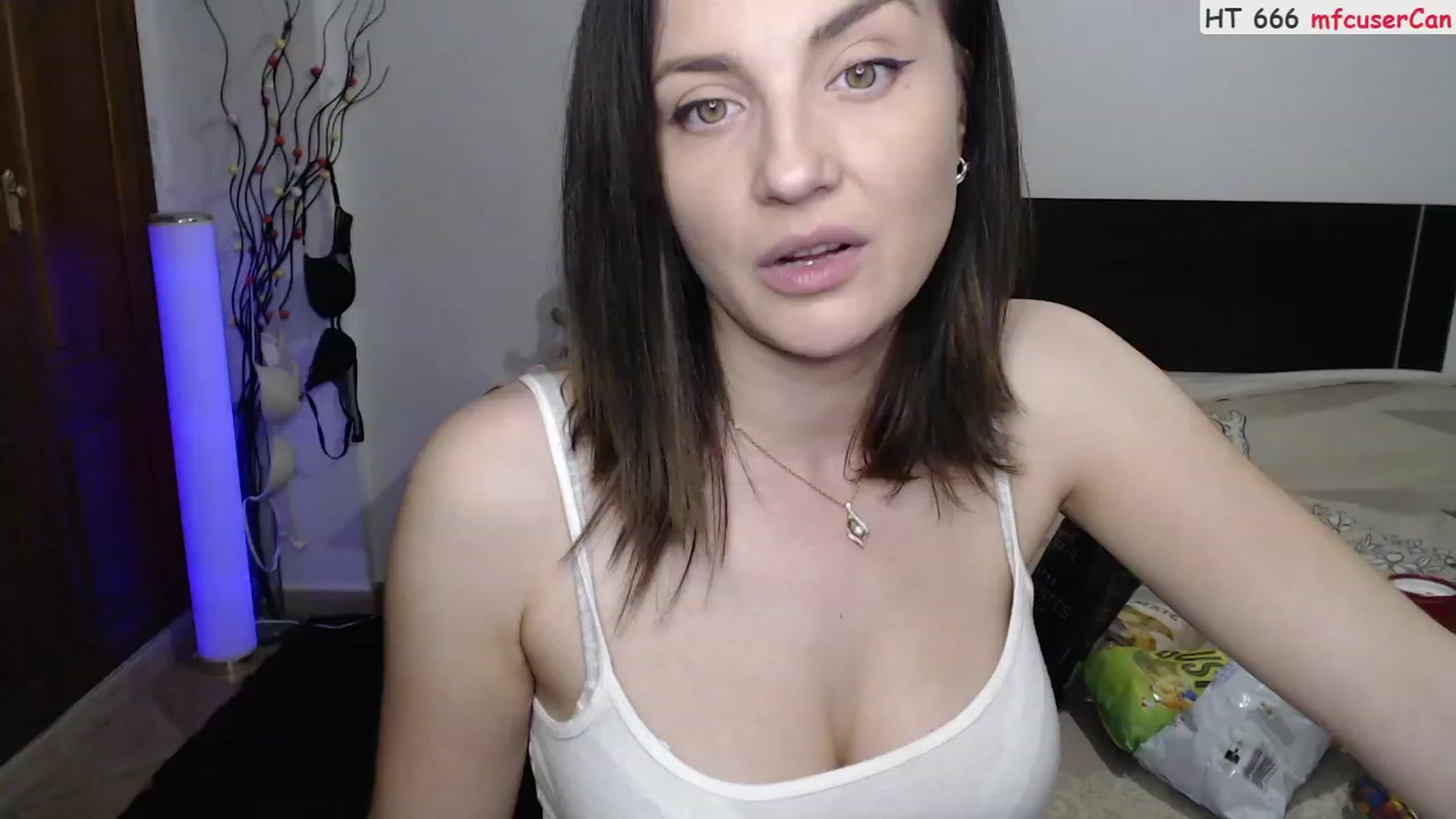 Gallery image thumbnail from Deeleerious's myfreecams stream on, 10/29/2023, 01:23 image 20 of 20