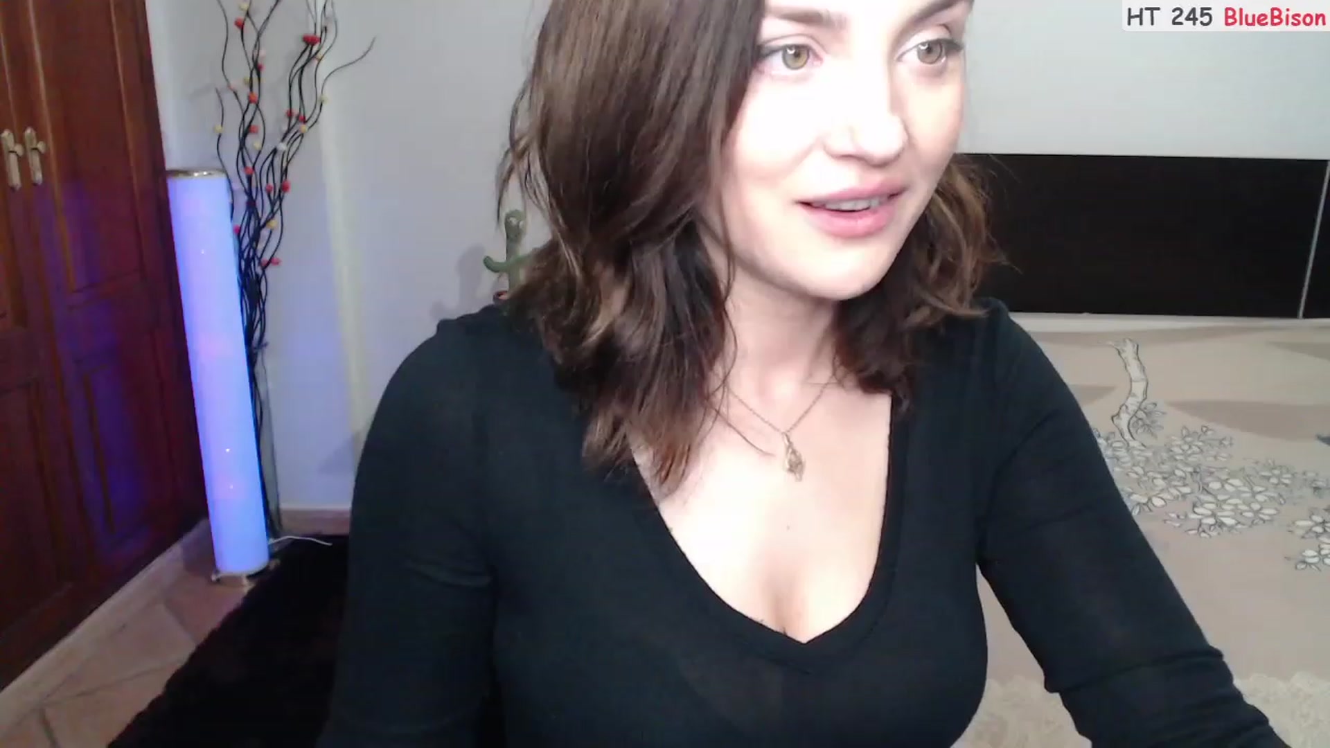 Gallery image thumbnail from Deeleerious's myfreecams stream on, 11/12/2023, 24:29 image 14 of 20