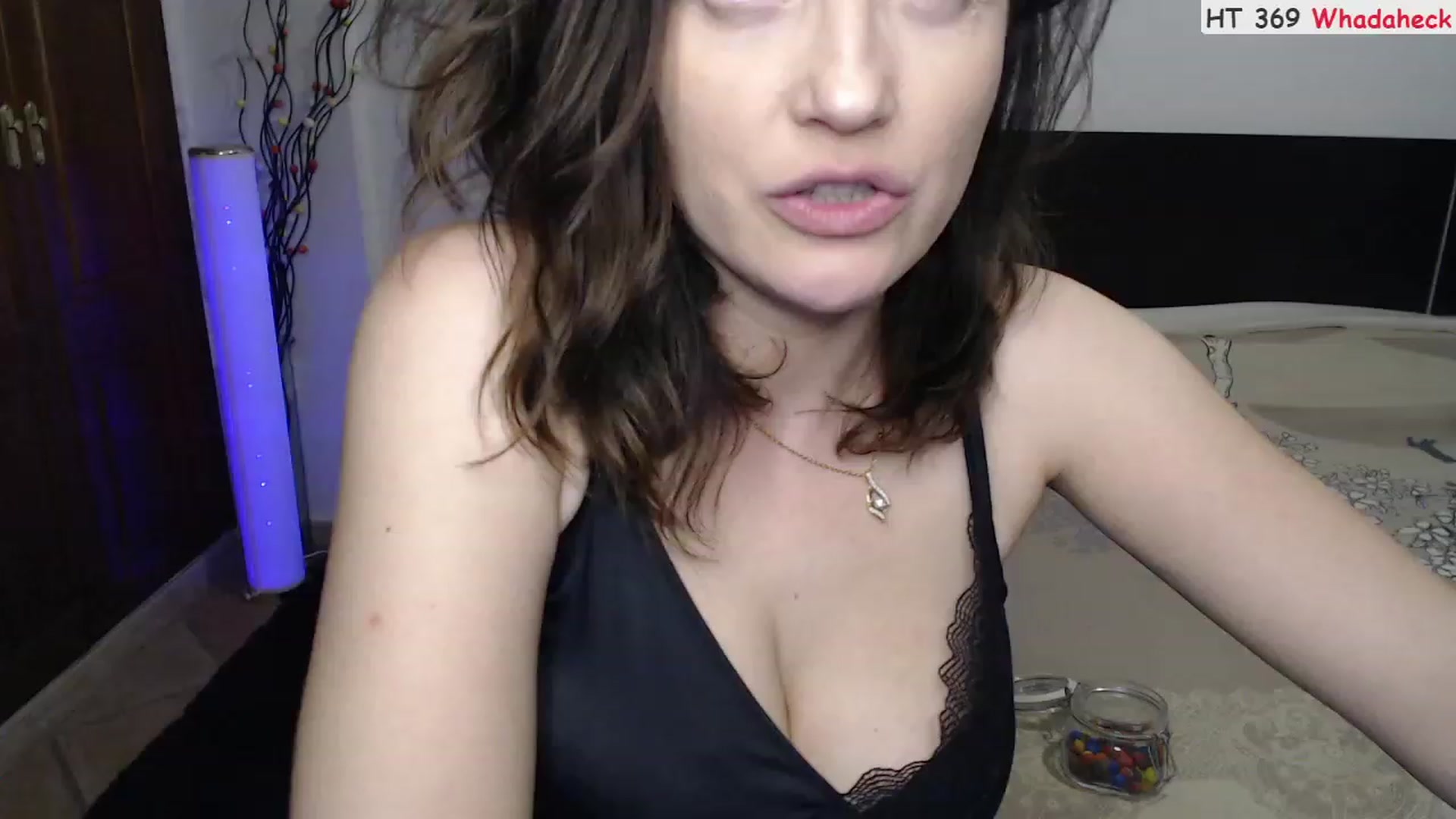 Gallery image thumbnail from Deeleerious's myfreecams stream on, 11/18/2023, 01:52 image 17 of 20