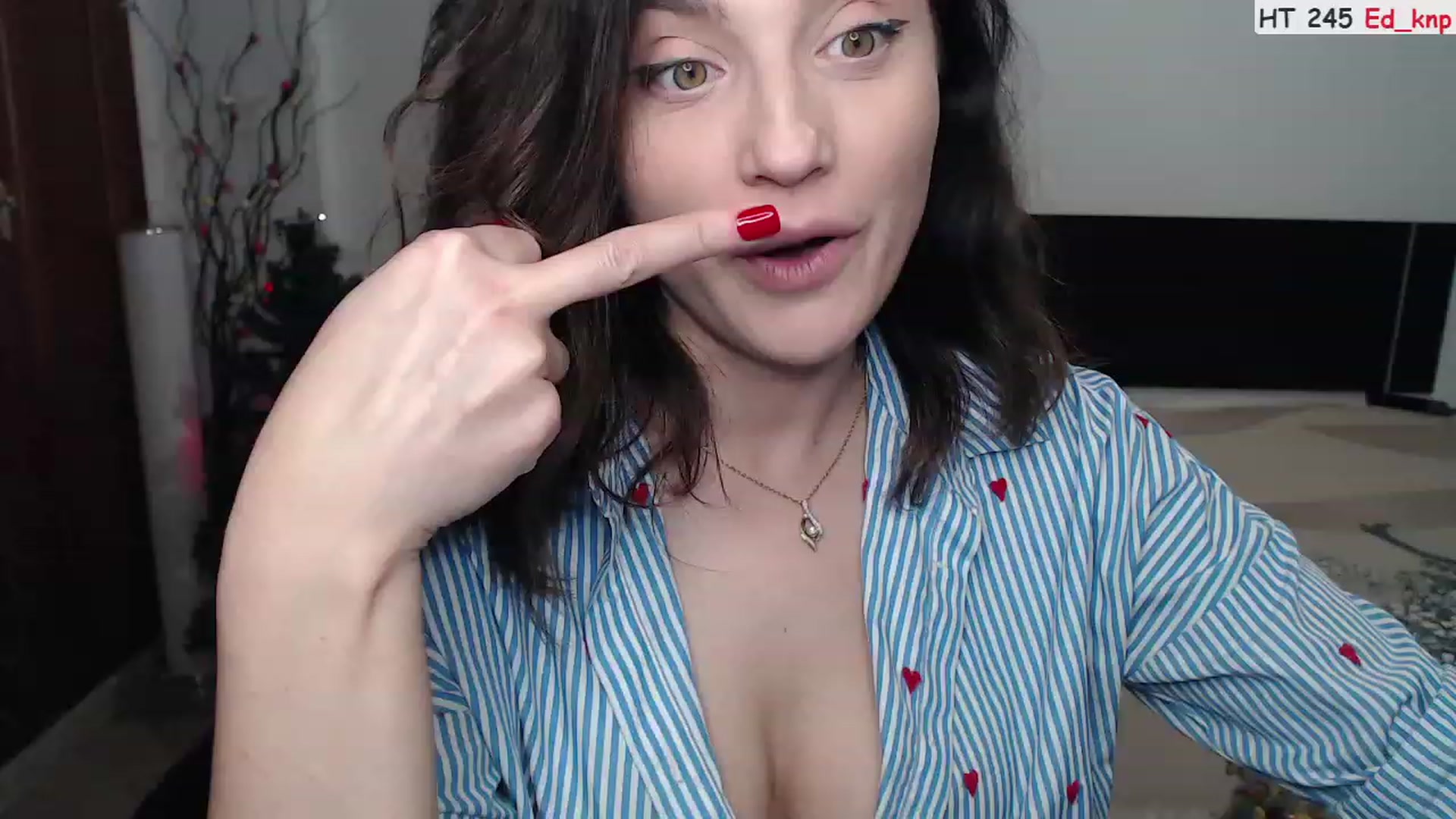 Gallery image thumbnail from Deeleerious's myfreecams stream on, 12/03/2023, 01:16 image 2 of 20