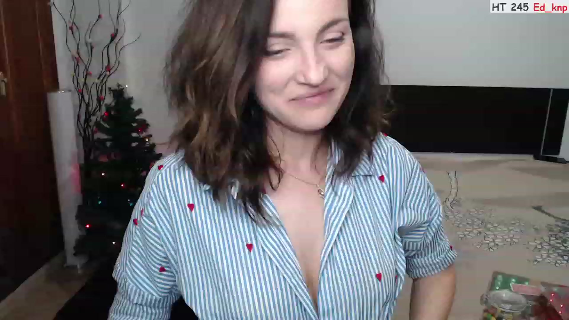 Gallery image thumbnail from Deeleerious's myfreecams stream on, 12/03/2023, 01:16 image 13 of 20
