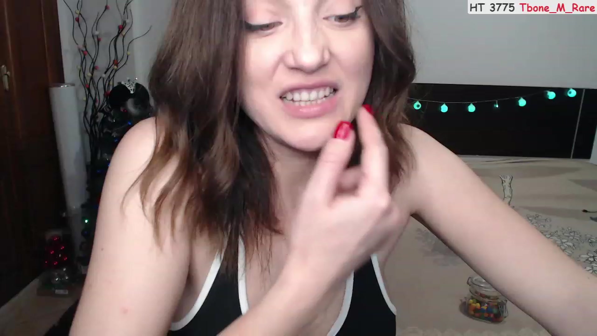 Gallery image thumbnail from Deeleerious's myfreecams stream on, 12/17/2023, 01:47 image 14 of 20