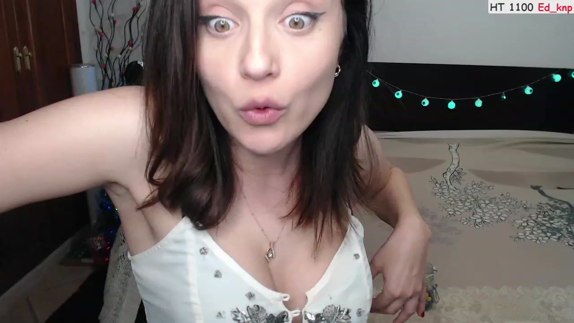 Gallery image thumbnail from Deeleerious's myfreecams stream on, 12/24/2023, 24:33 image 14 of 20