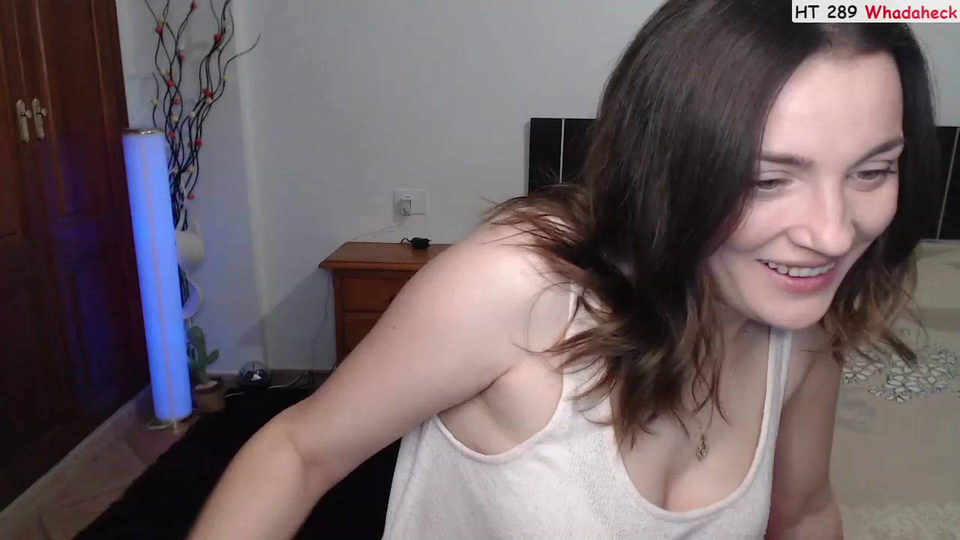 Gallery image thumbnail from Deeleerious's myfreecams stream on, 01/29/2024, 24:48 image 17 of 20
