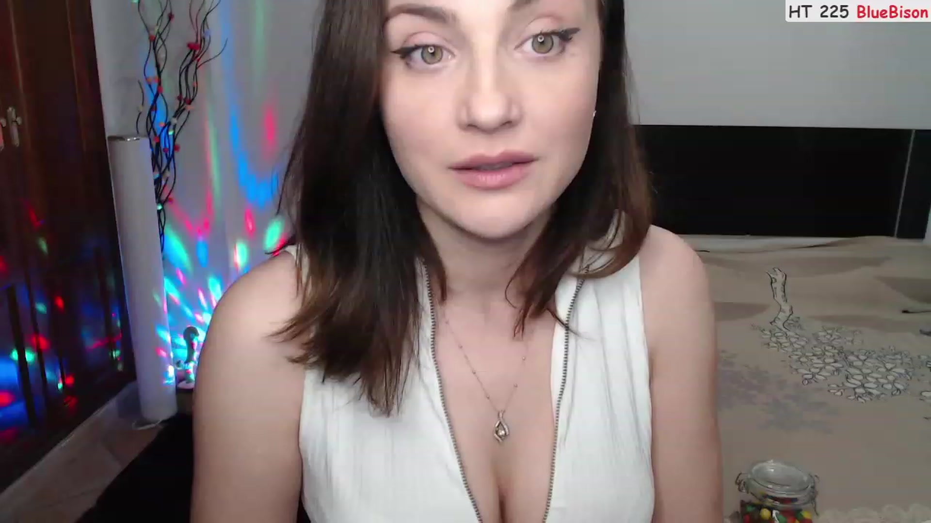 Gallery image thumbnail from Deeleerious's myfreecams stream on, 02/03/2024, 23:49 image 7 of 20