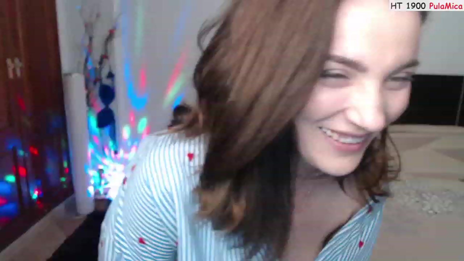 Gallery image thumbnail from Deeleerious's myfreecams stream on, 02/11/2024, 01:58 image 14 of 20