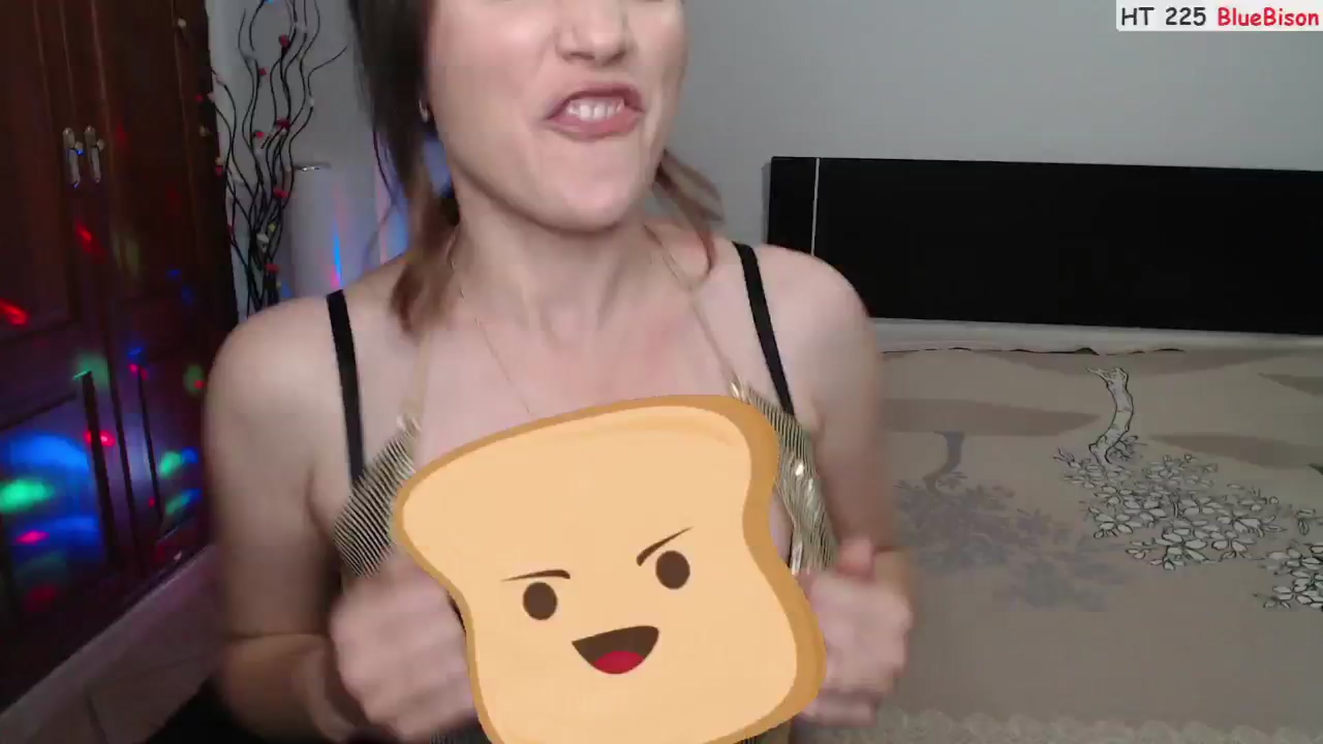 Gallery image thumbnail from Deeleerious's myfreecams stream on, 03/02/2024, 23:38 image 8 of 20