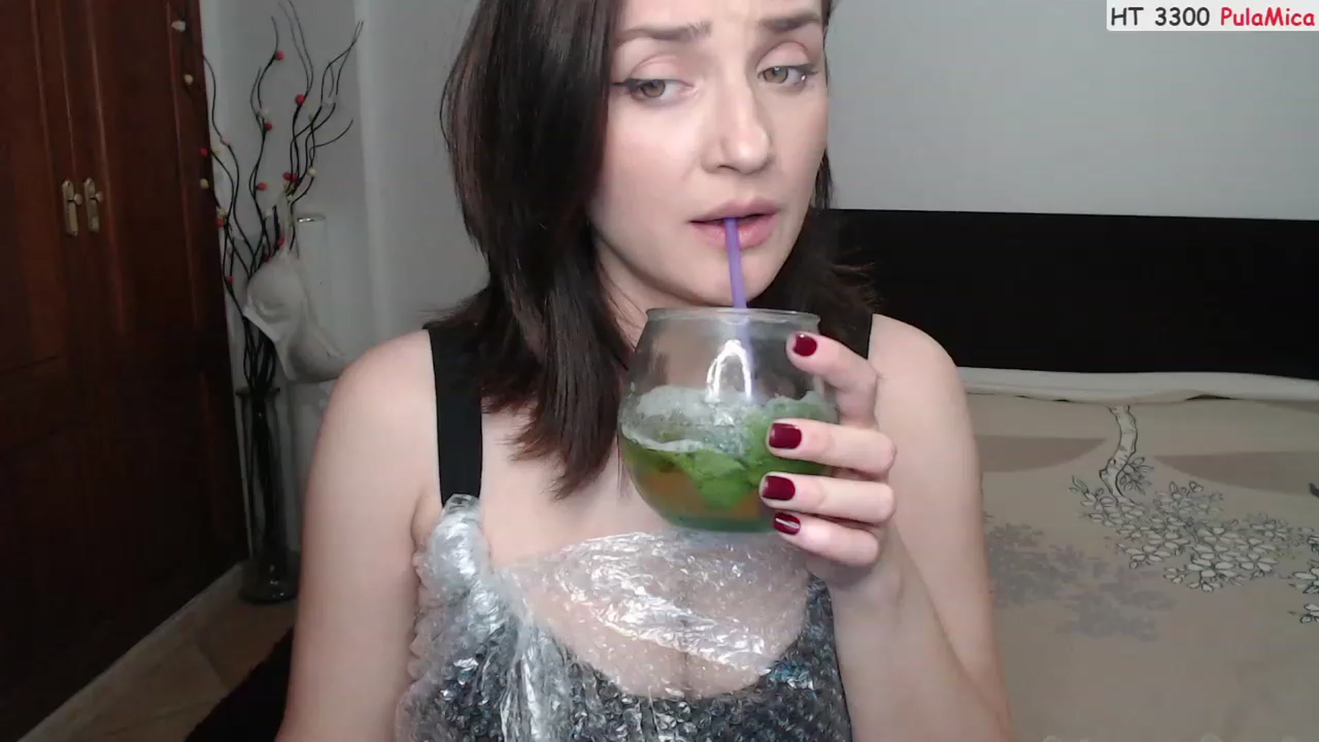 Gallery image thumbnail from Deeleerious's myfreecams stream on, 03/16/2024, 23:52 image 2 of 20
