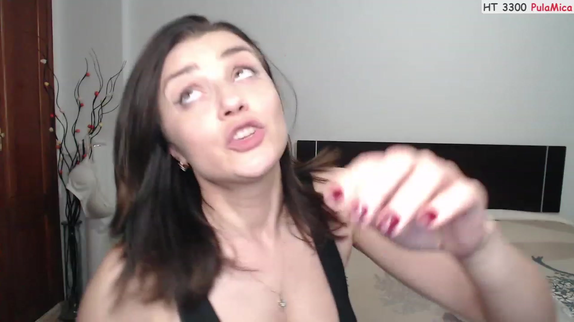 Gallery image thumbnail from Deeleerious's myfreecams stream on, 03/17/2024, 02:11 image 8 of 20