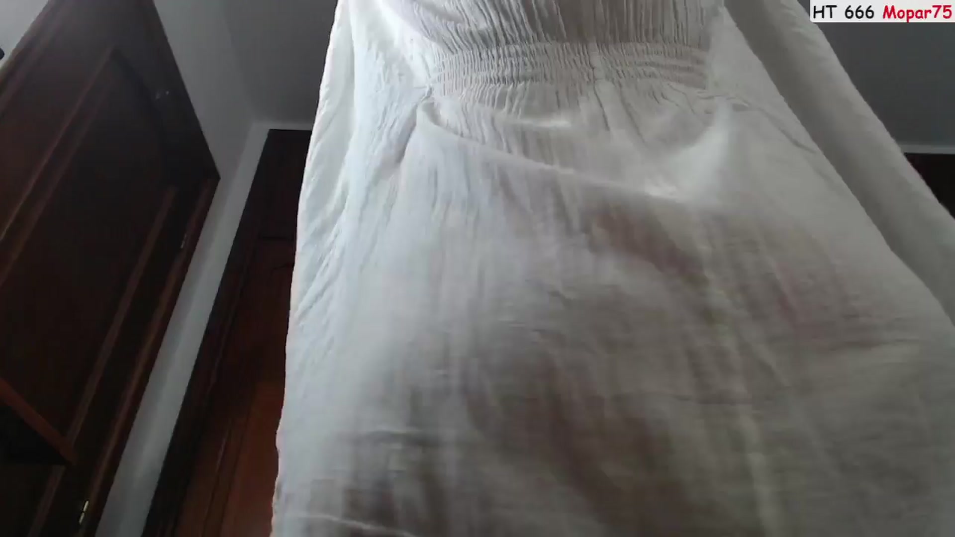 Gallery image thumbnail from Deeleerious's myfreecams stream on, 04/14/2024, 24:31 image 6 of 20