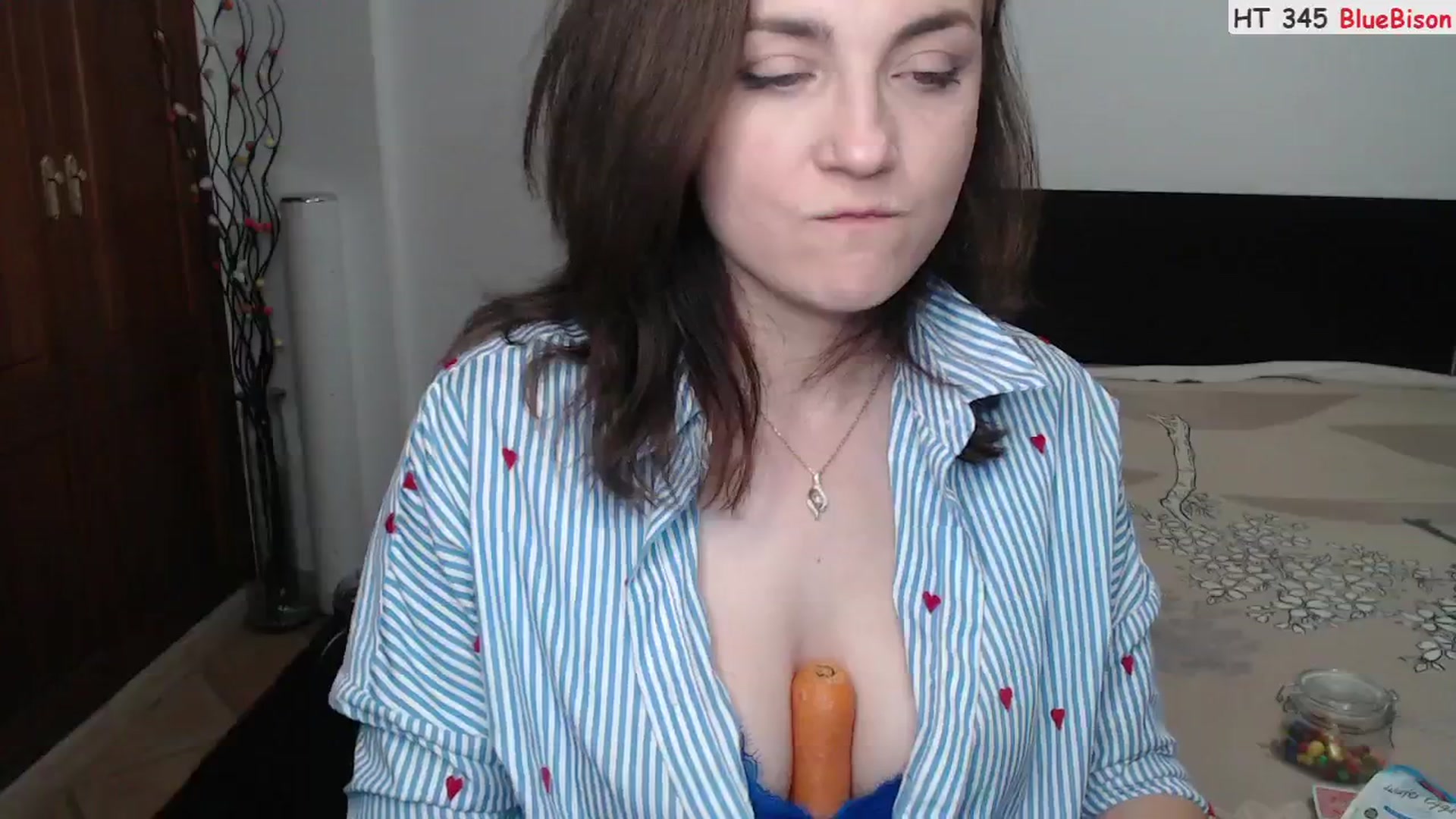 Gallery image thumbnail from Deeleerious's myfreecams stream on, 05/06/2024, 24:43 image 19 of 20