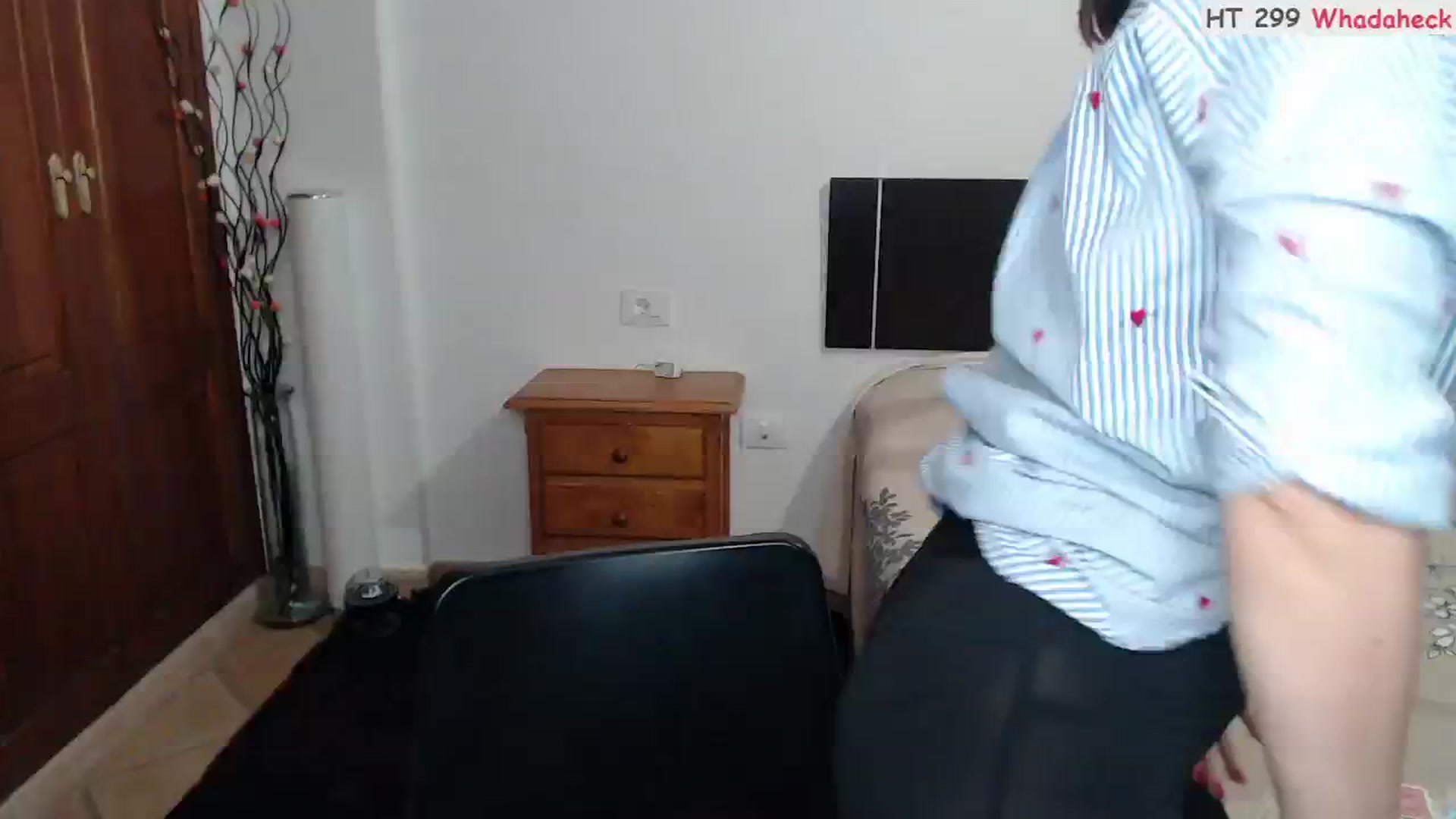 Gallery image thumbnail from Deeleerious's myfreecams stream on, 05/06/2024, 24:43 image 2 of 20