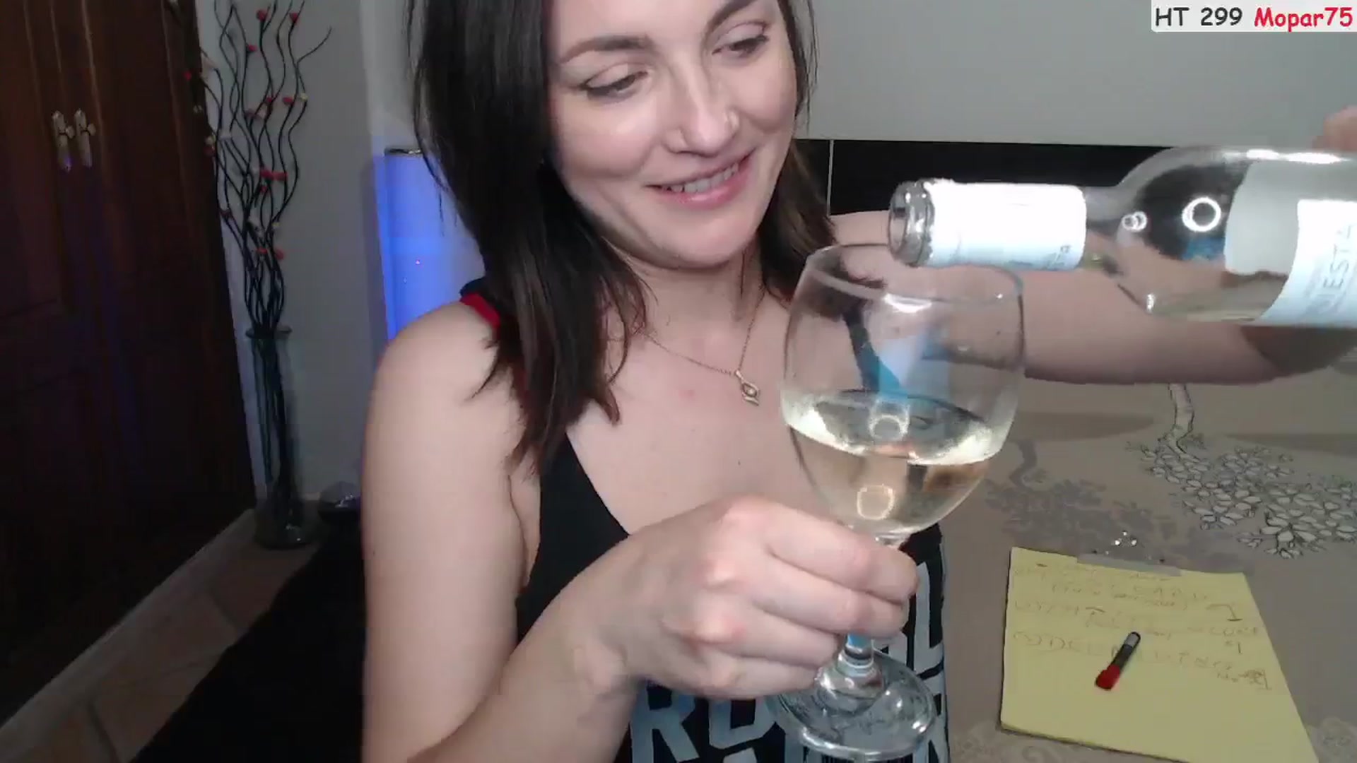 Gallery image thumbnail from Deeleerious's myfreecams stream on, 05/13/2024, 24:11 image 15 of 20