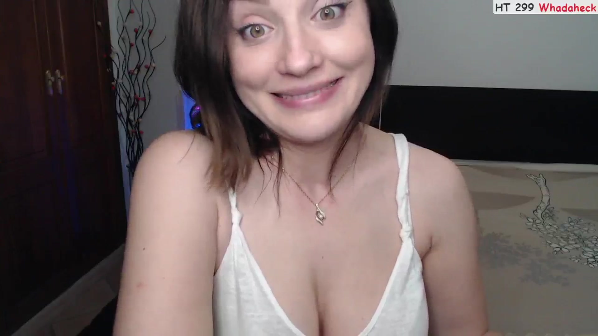 Gallery image thumbnail from Deeleerious's myfreecams stream on, 05/19/2024, 23:56 image 15 of 20