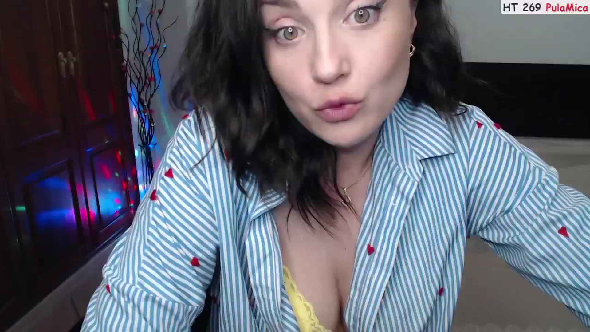 Gallery image thumbnail from Deeleerious's myfreecams stream on, 06/03/2024, 24:25 image 10 of 20