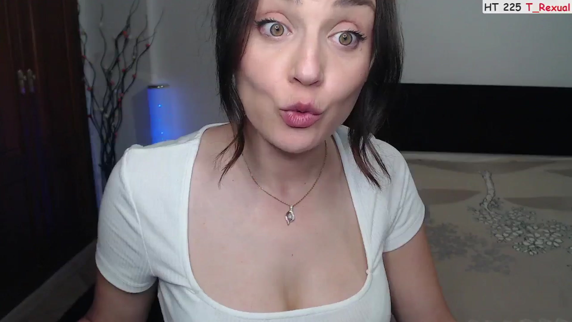 Gallery image thumbnail from Deeleerious's myfreecams stream on, 07/08/2024, 24:01 image 19 of 20