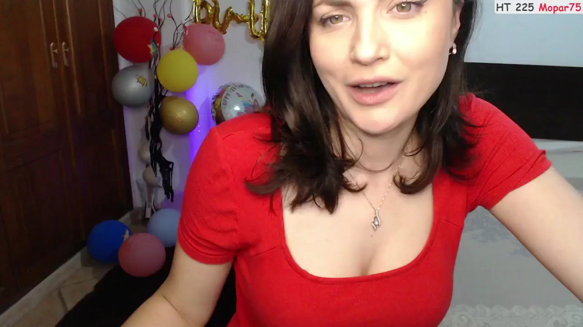 Gallery image thumbnail from Deeleerious's myfreecams stream on, 11/17/2024, 01:01 image 8 of 20
