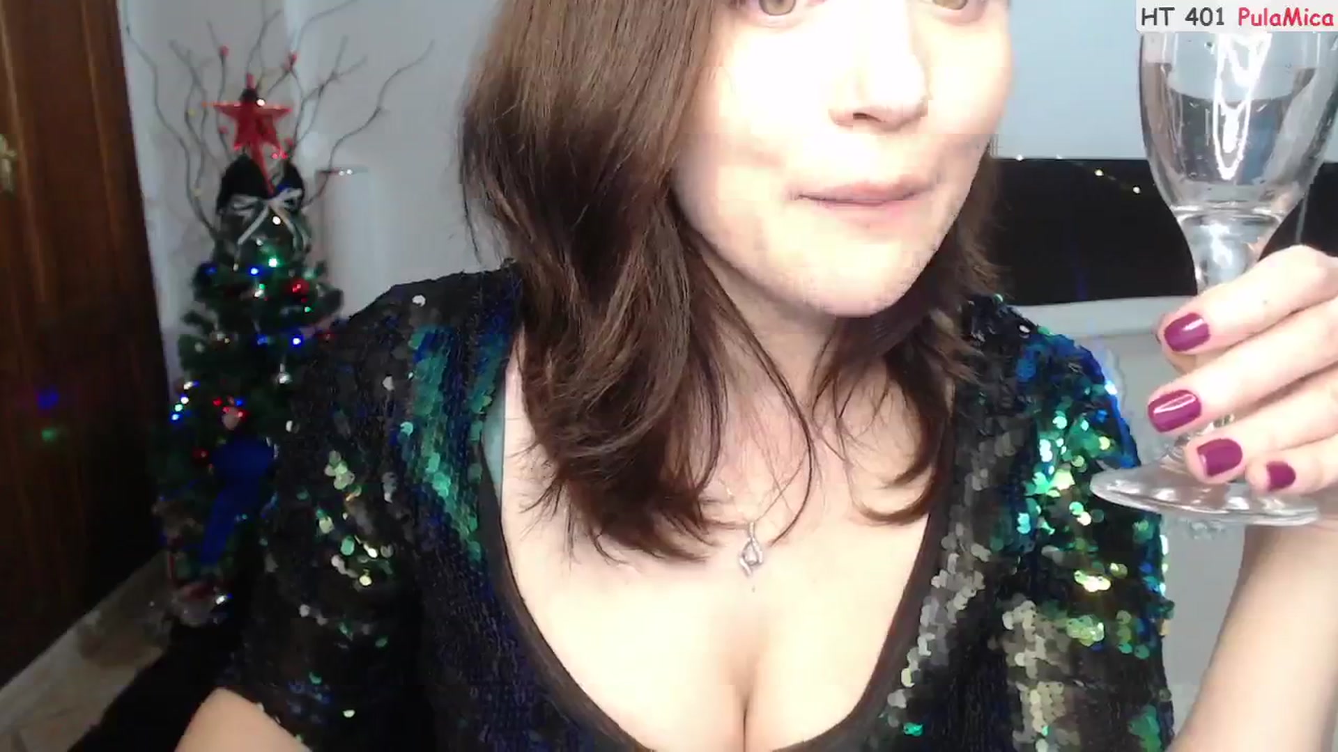 Gallery image thumbnail from Deeleerious's myfreecams stream on, 01/01/2025, 01:05 image 16 of 20