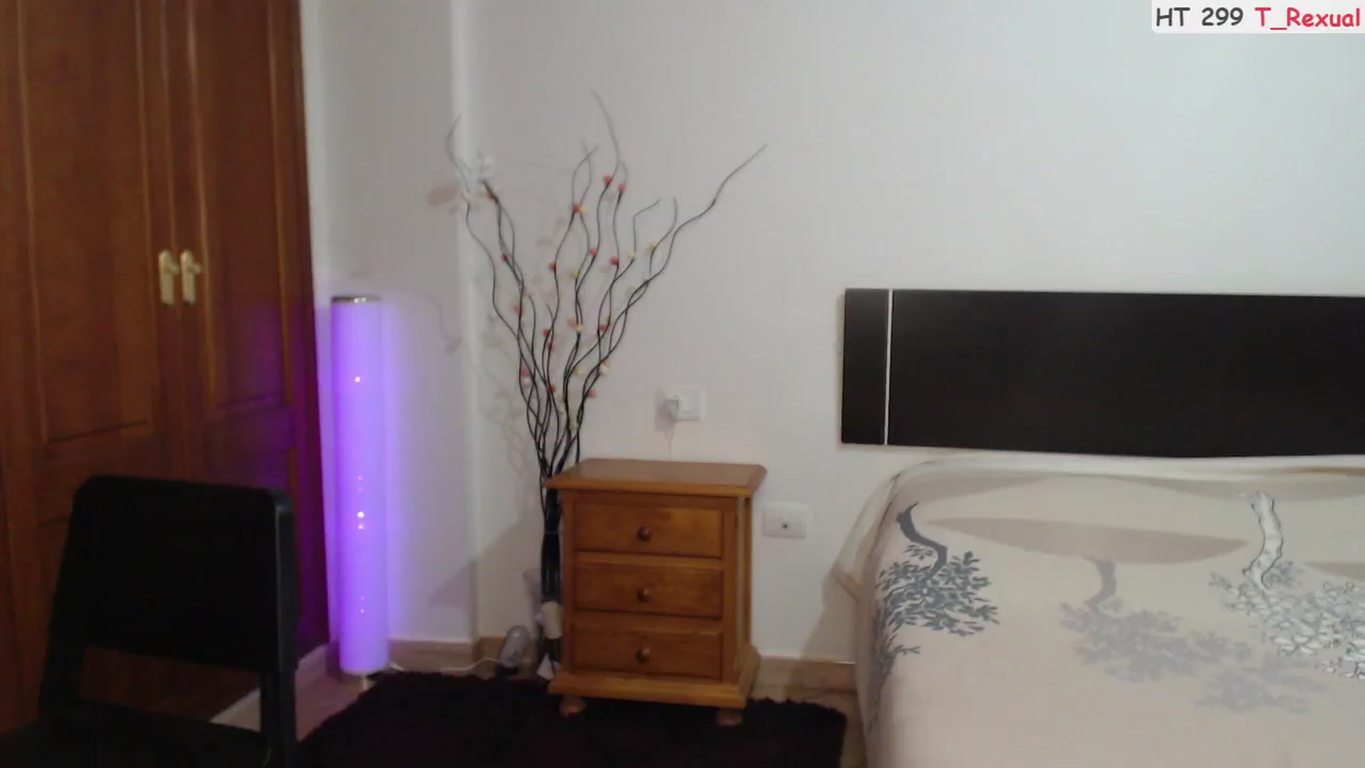 Gallery image thumbnail from Deeleerious's myfreecams stream on, 05/08/2025, 01:22 image 4 of 20