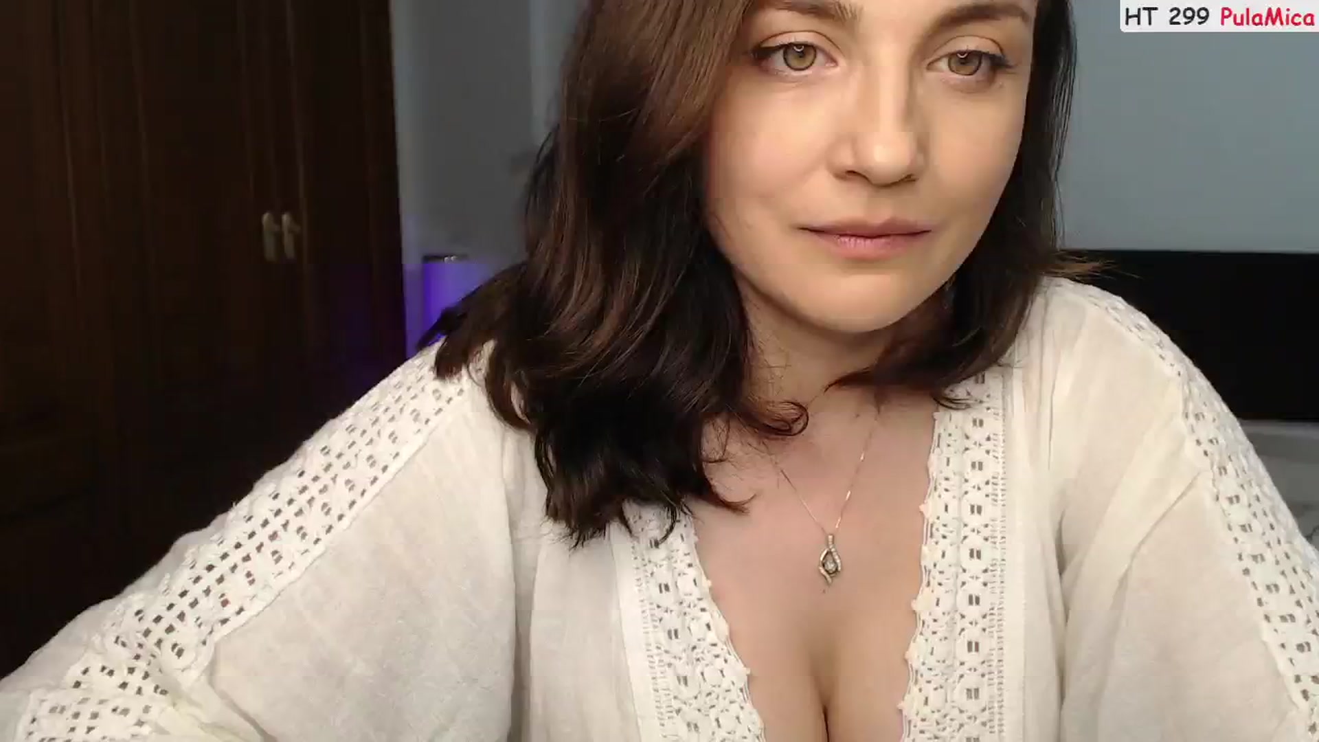 Gallery image thumbnail from Deeleerious's myfreecams stream on, 06/02/2025, 24:00 image 7 of 20