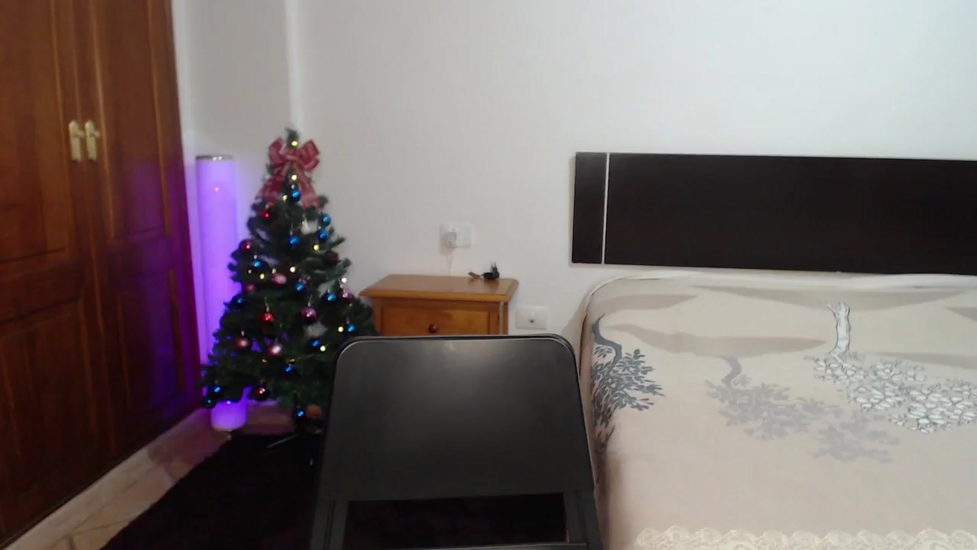Gallery image thumbnail from Deeleerious's myfreecams stream on, 12/25/2025, 03:20 image 5 of 20