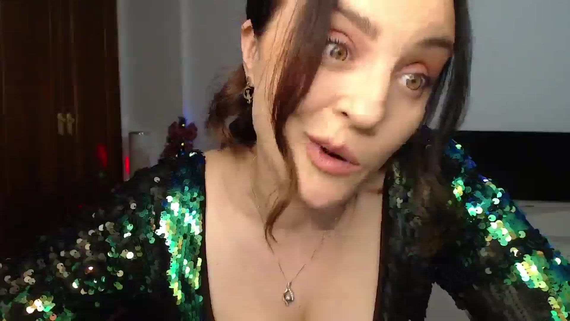 Gallery image thumbnail from Deeleerious's myfreecams stream on, 01/01/2026, 24:00 image 7 of 20