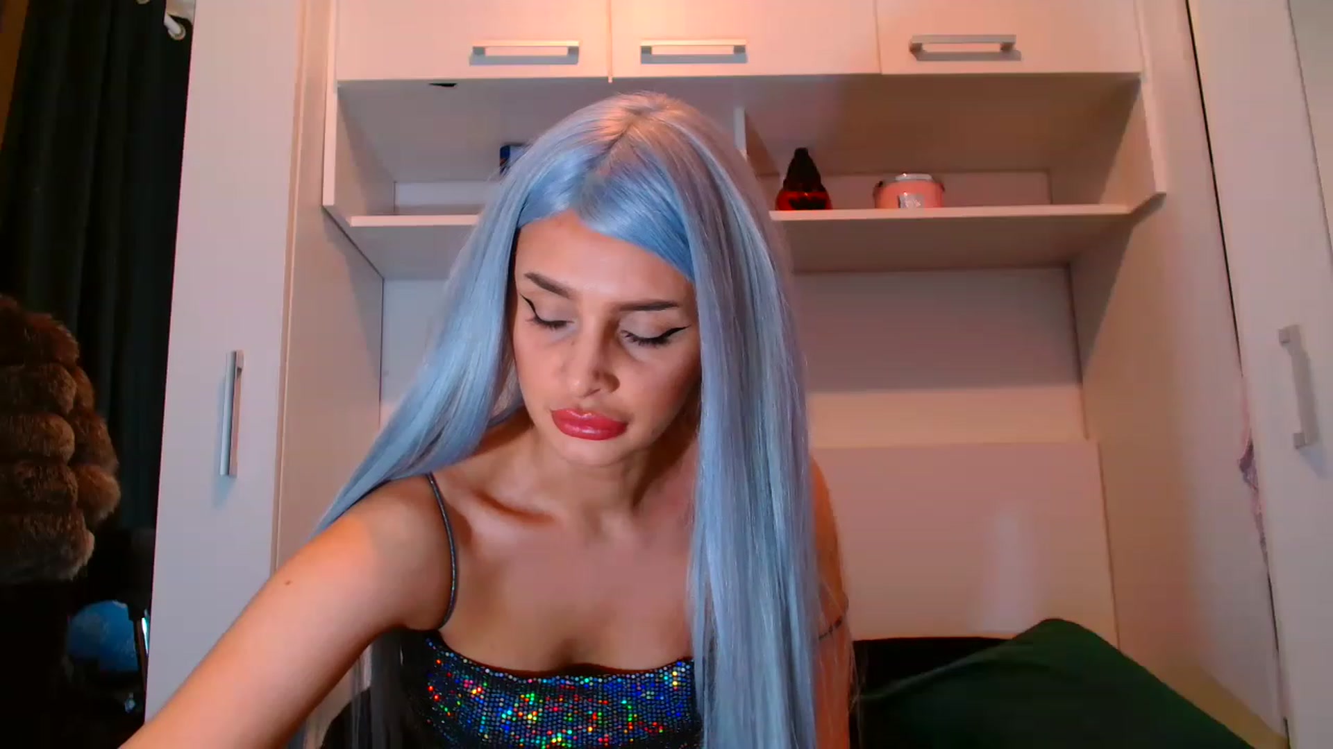 Gallery image thumbnail from Deelicioussss's myfreecams stream on, 11/28/2022, 21:17 image 7 of 20