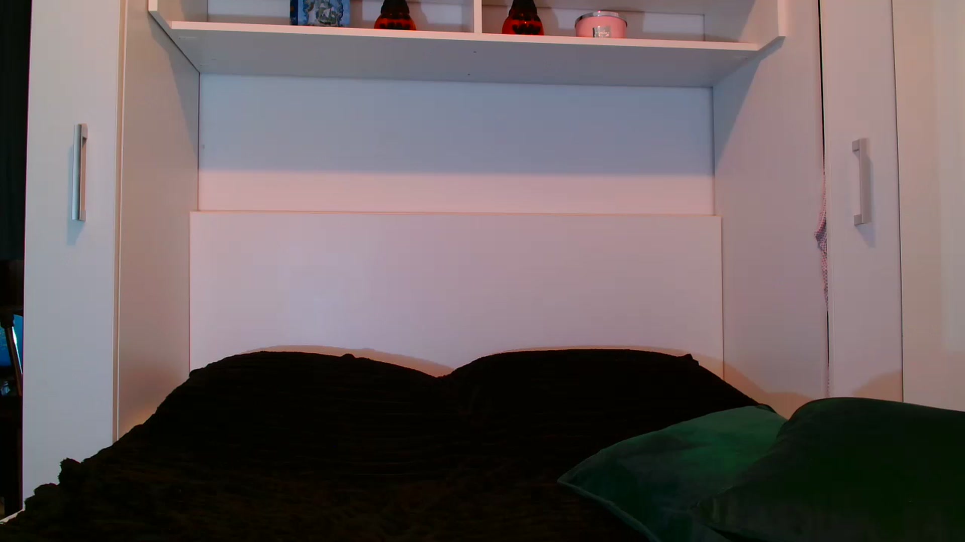 Gallery image thumbnail from Deelicioussss's myfreecams stream on, 11/28/2022, 23:00 image 16 of 20