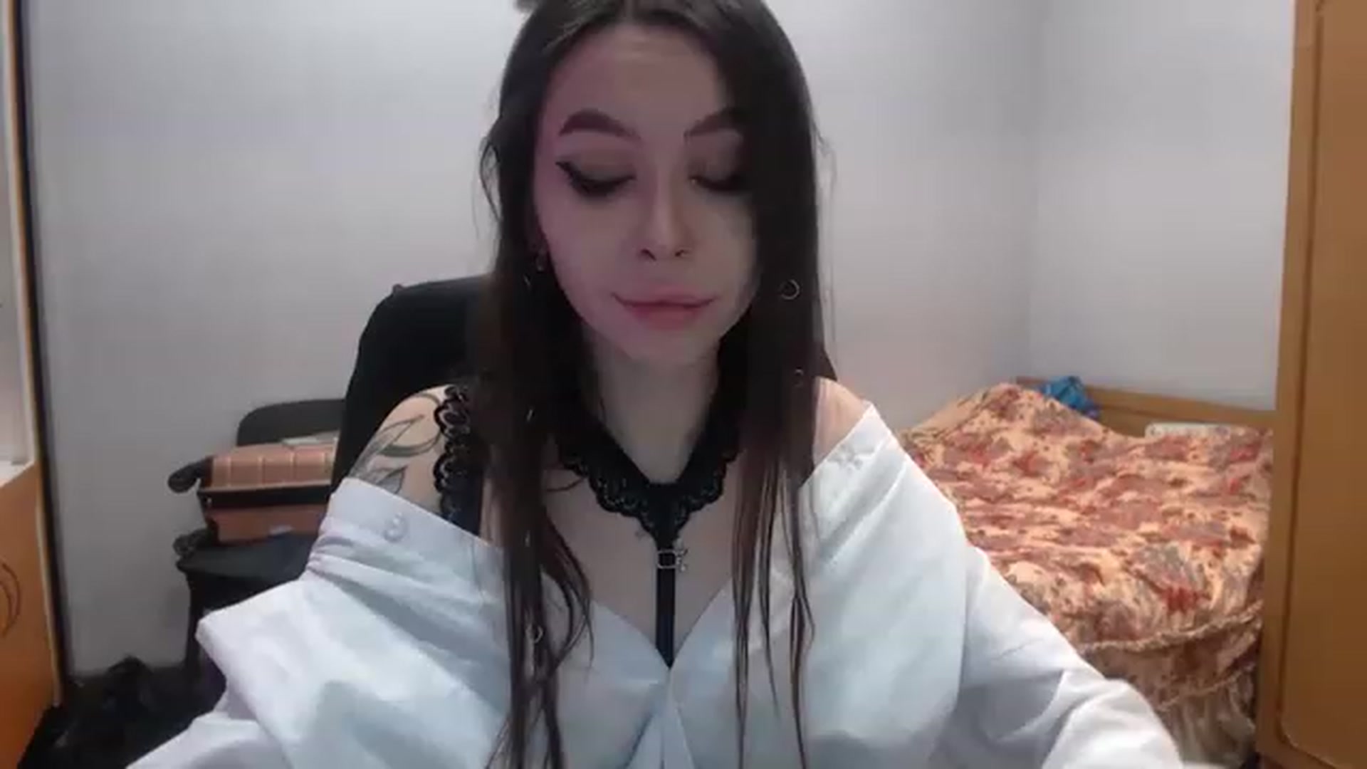 Gallery image thumbnail from DeepGazee's myfreecams stream on, 02/10/2023, 19:46 image 6 of 20