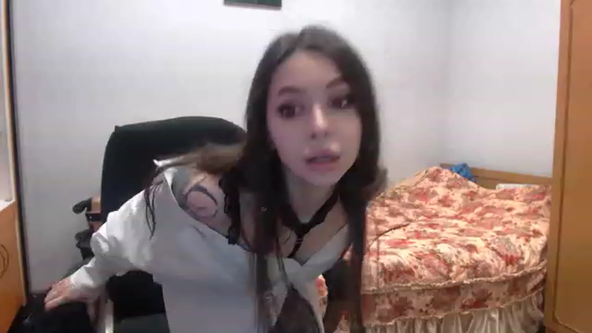 Gallery image thumbnail from DeepGazee's myfreecams stream on, 02/10/2023, 19:46 image 7 of 20