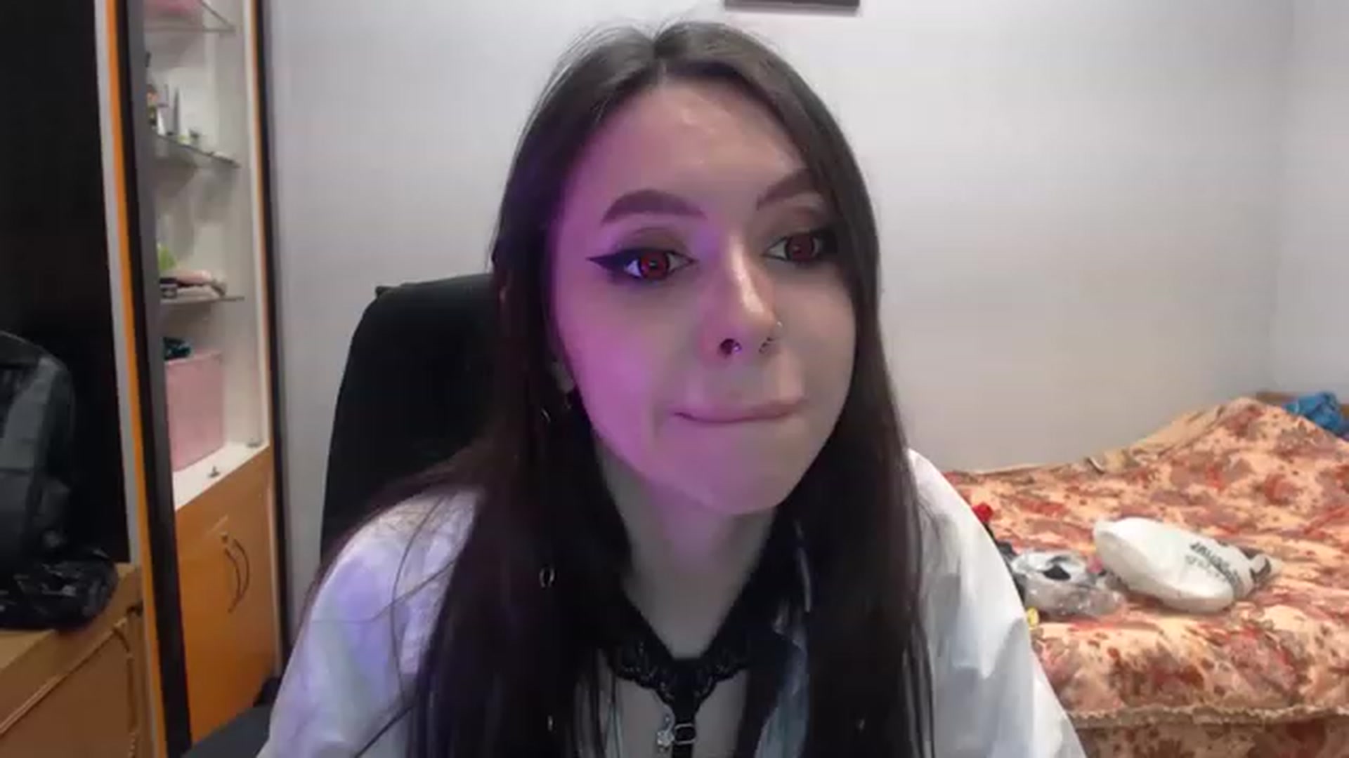 Gallery image thumbnail from DeepGazee's myfreecams stream on, 02/10/2023, 21:24 image 16 of 20