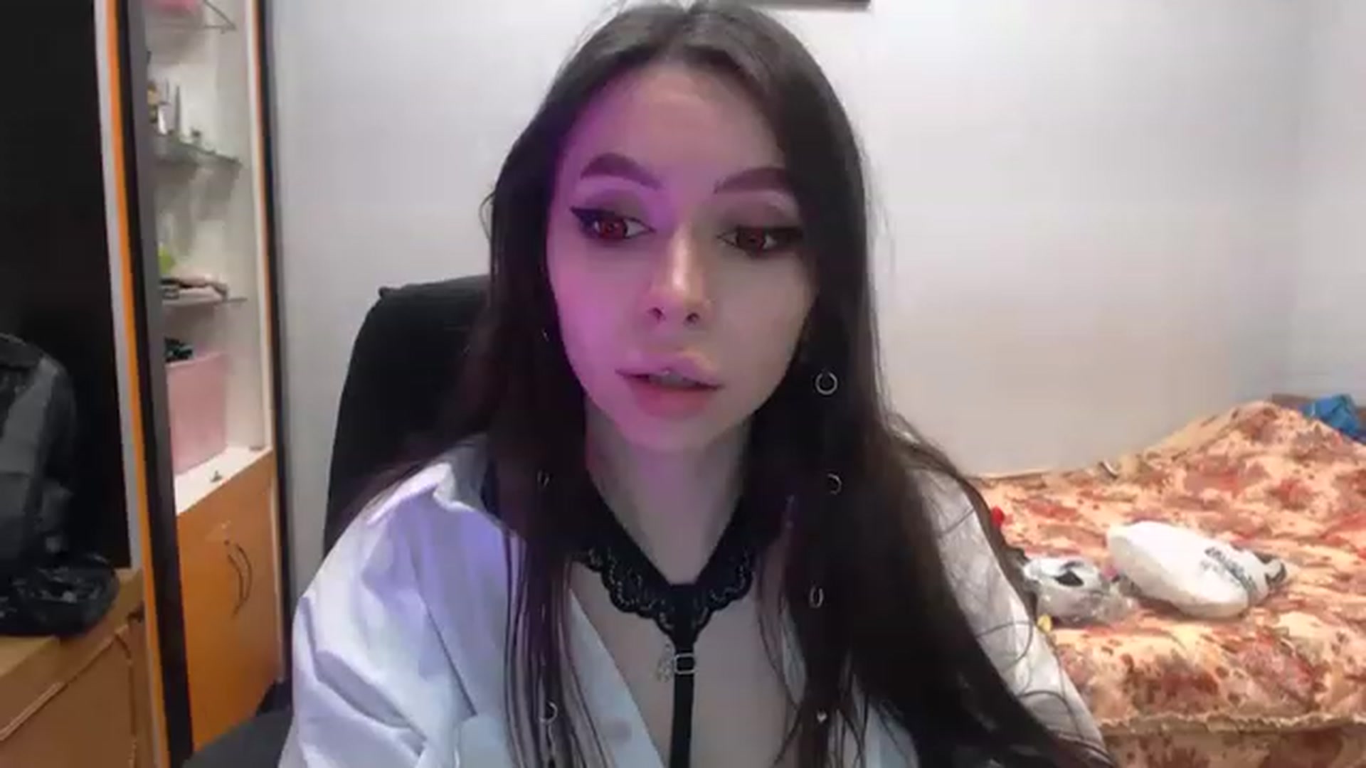Gallery image thumbnail from DeepGazee's myfreecams stream on, 02/10/2023, 21:24 image 10 of 20