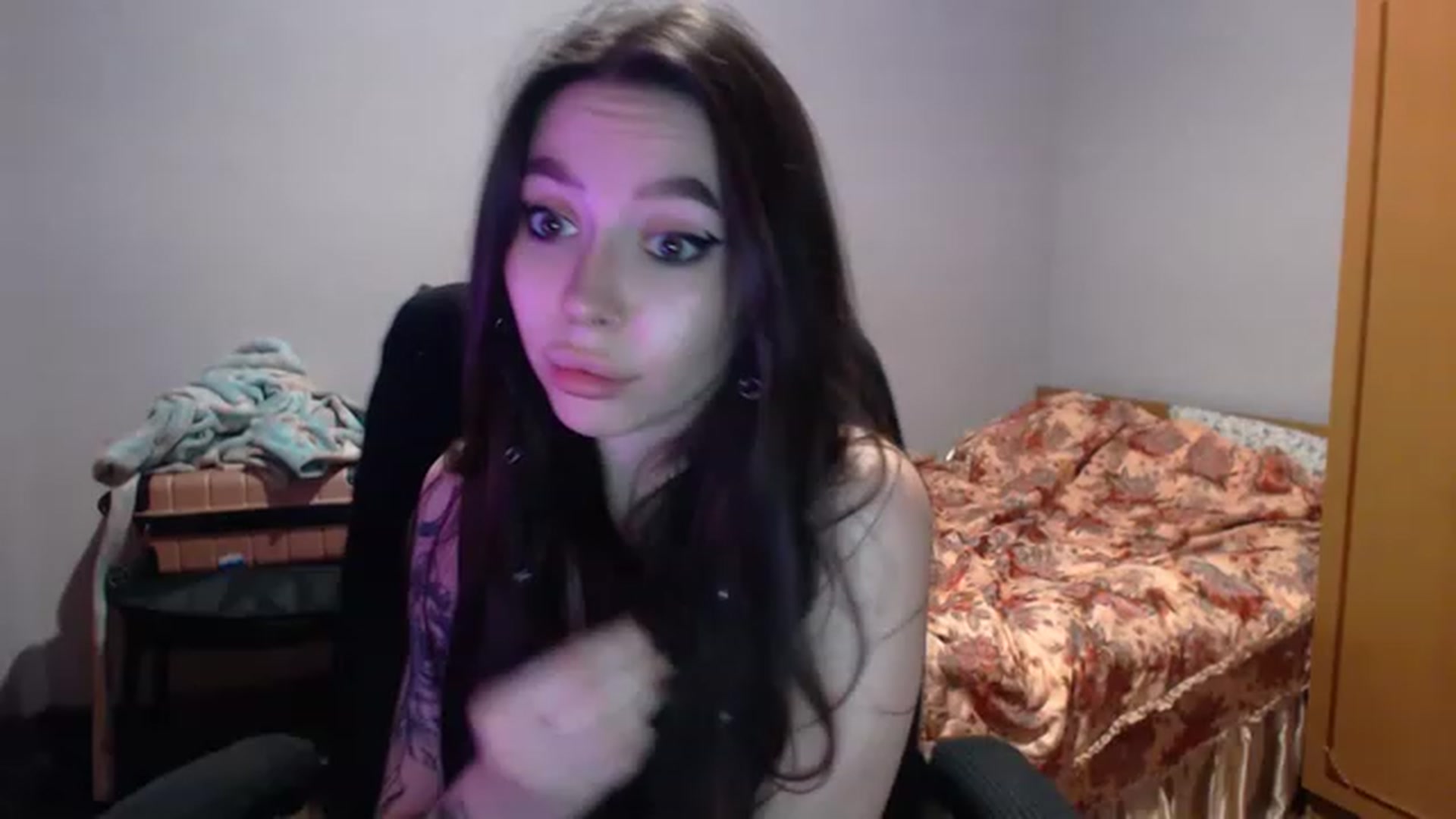 Gallery image thumbnail from DeepGazee's myfreecams stream on, 02/11/2023, 19:58 image 4 of 20