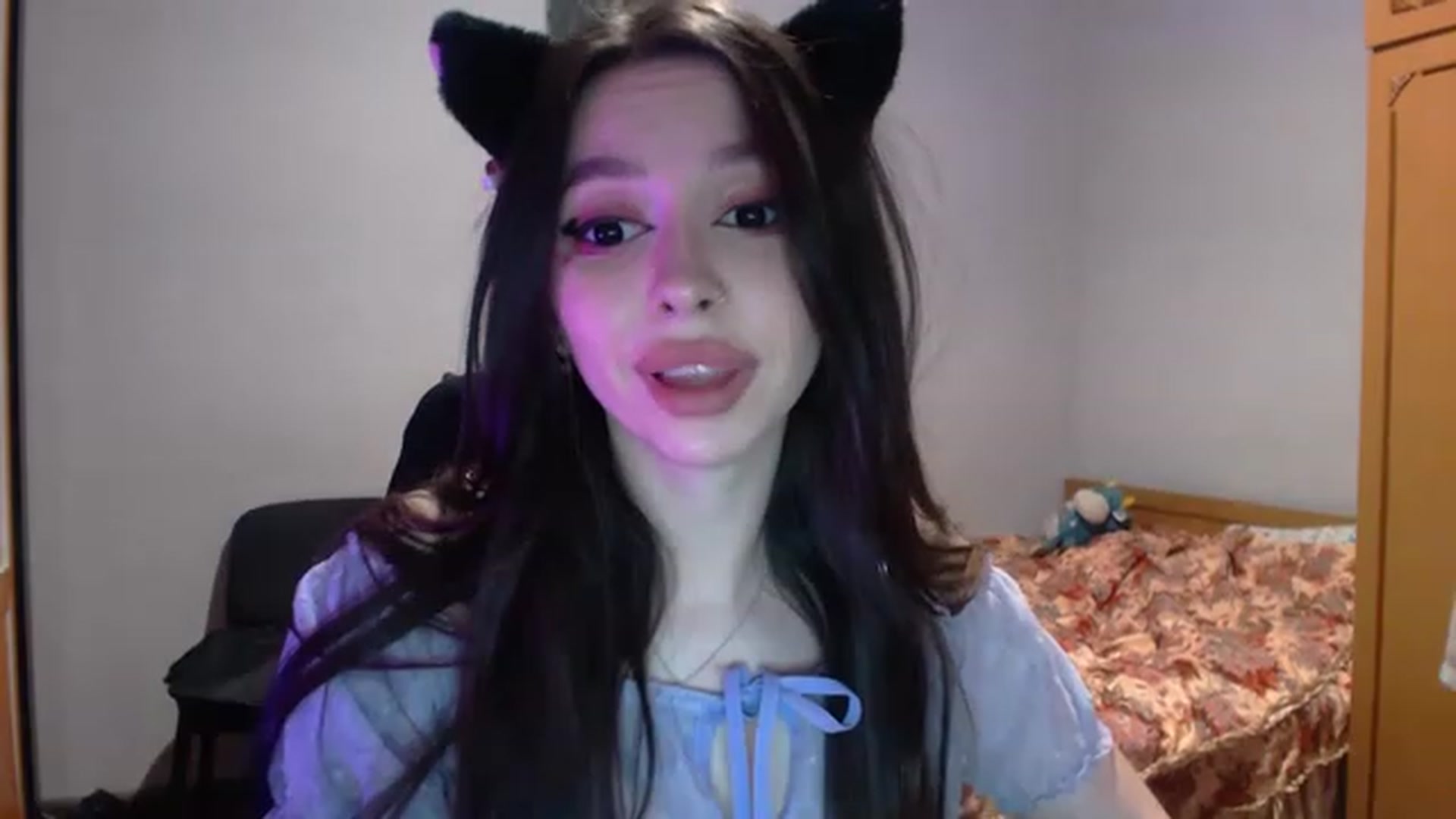 Gallery image thumbnail from DeepGazee's myfreecams stream on, 02/14/2023, 15:59 image 12 of 20