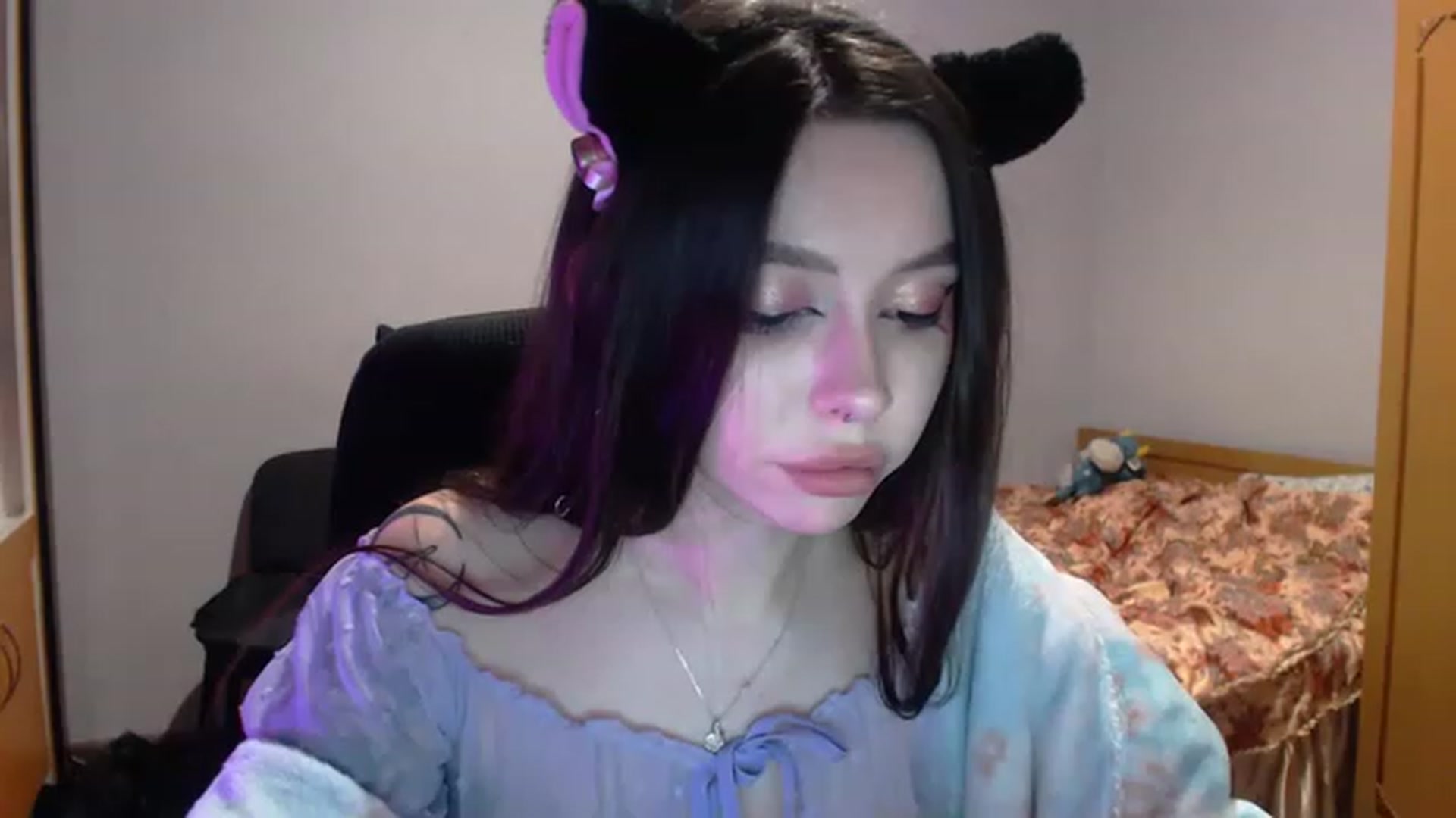 Gallery image thumbnail from DeepGazee's myfreecams stream on, 02/14/2023, 17:55 image 19 of 20