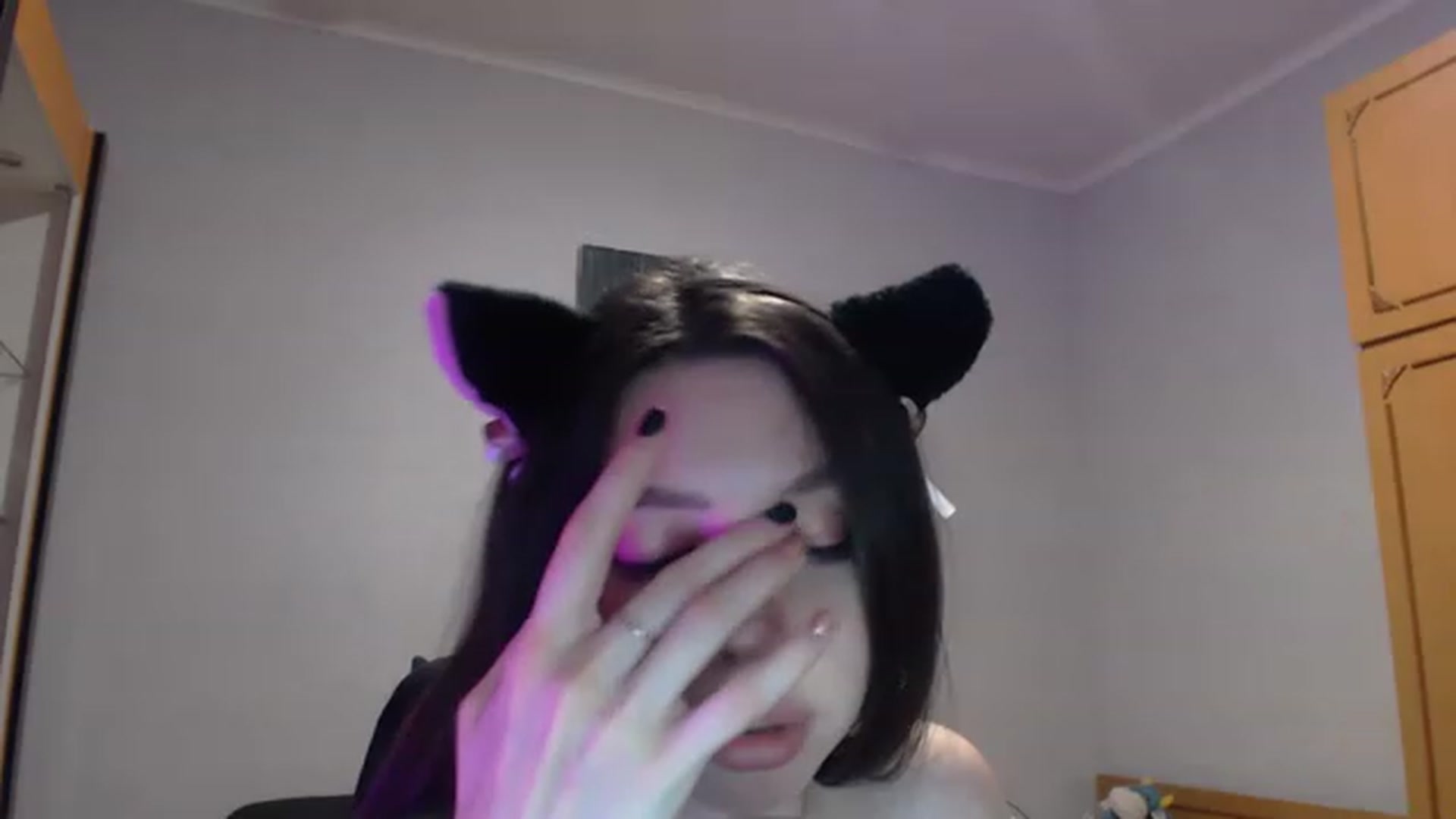 Gallery image thumbnail from DeepGazee's myfreecams stream on, 02/14/2023, 17:55 image 18 of 20
