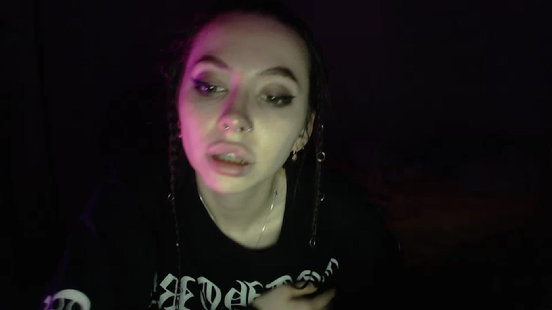 Gallery image thumbnail from DeepGazee's myfreecams stream on, 02/16/2023, 01:15 image 15 of 20