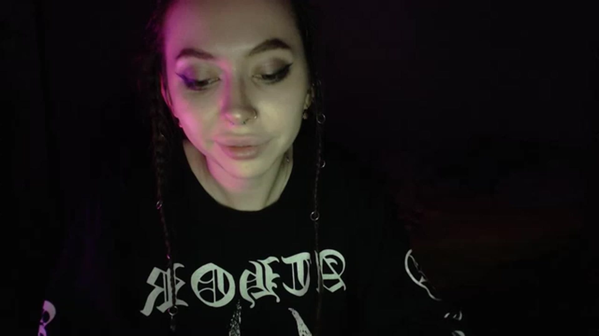 Gallery image thumbnail from DeepGazee's myfreecams stream on, 02/16/2023, 01:15 image 3 of 20