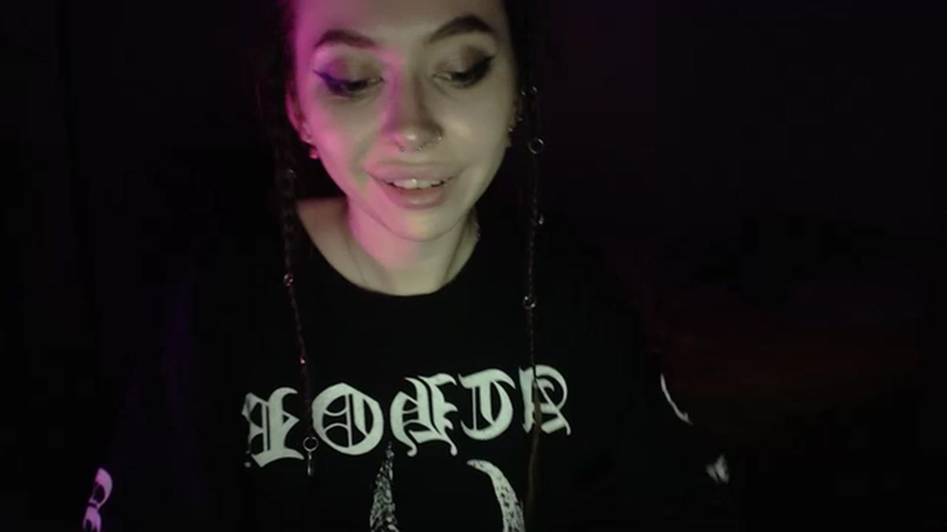 Gallery image thumbnail from DeepGazee's myfreecams stream on, 02/16/2023, 01:15 image 8 of 20