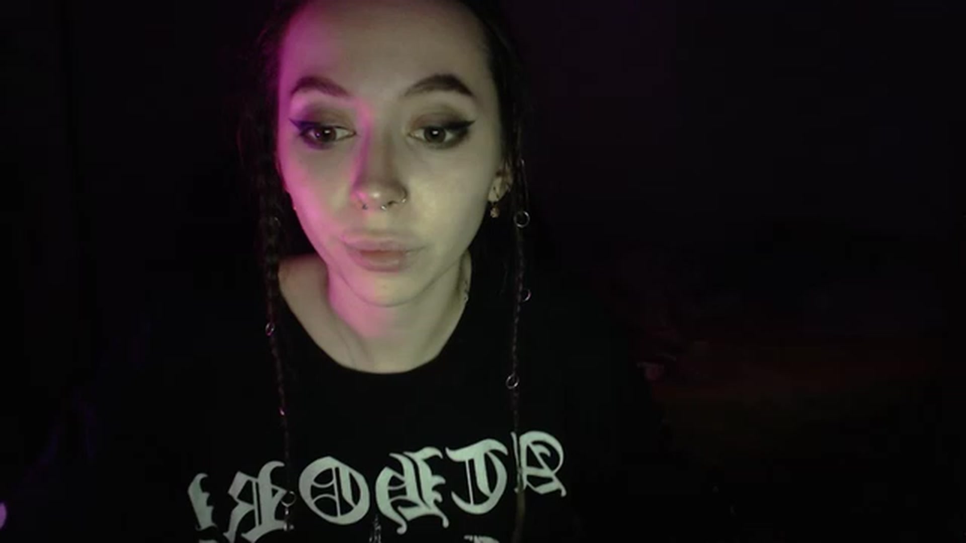 Gallery image thumbnail from DeepGazee's myfreecams stream on, 02/16/2023, 01:15 image 9 of 20