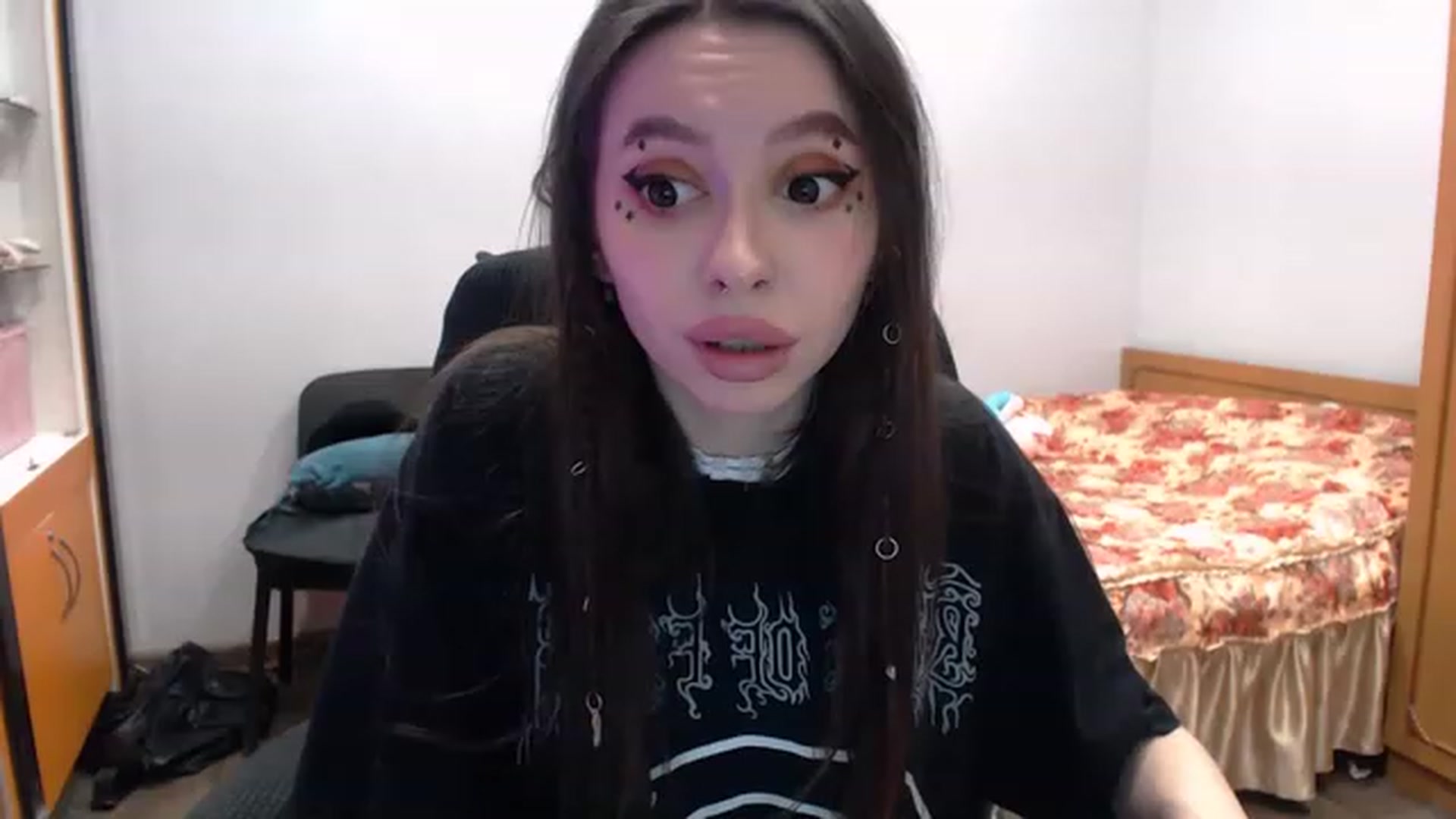 Gallery image thumbnail from DeepGazee's myfreecams stream on, 02/18/2023, 21:28 image 11 of 20