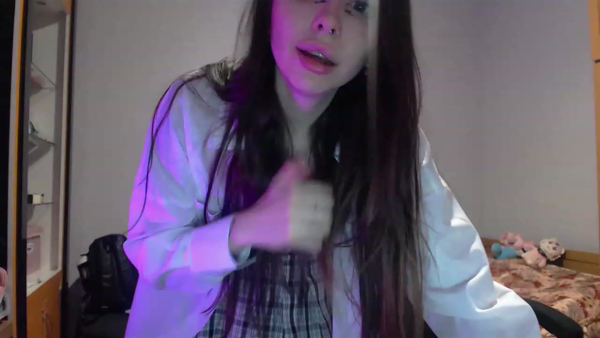 Gallery image thumbnail from DeepGazee's myfreecams stream on, 03/06/2023, 21:59 image 1 of 20