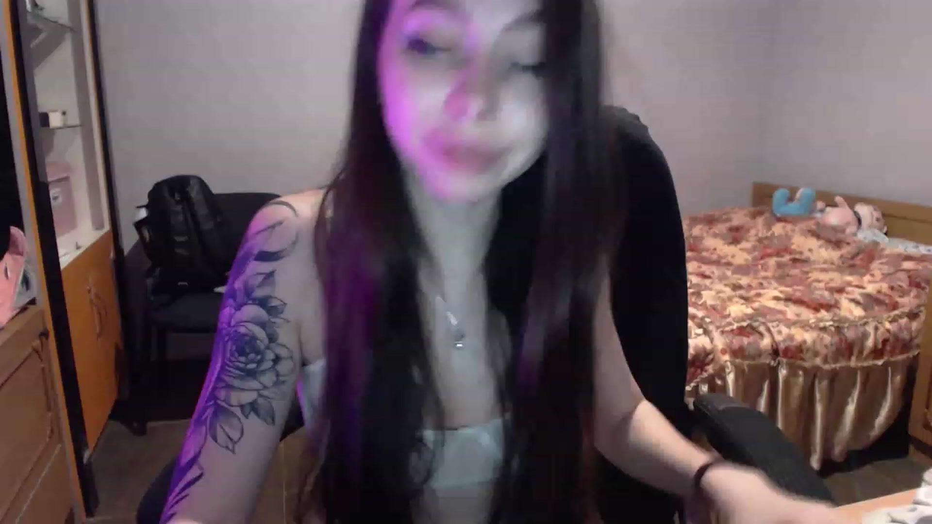 Gallery image thumbnail from DeepGazee's myfreecams stream on, 03/06/2023, 22:59 image 3 of 20