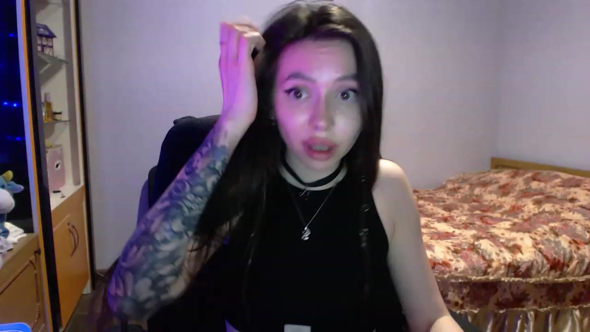 Gallery image thumbnail from DeepGazee's myfreecams stream on, 04/03/2023, 01:07 image 20 of 20