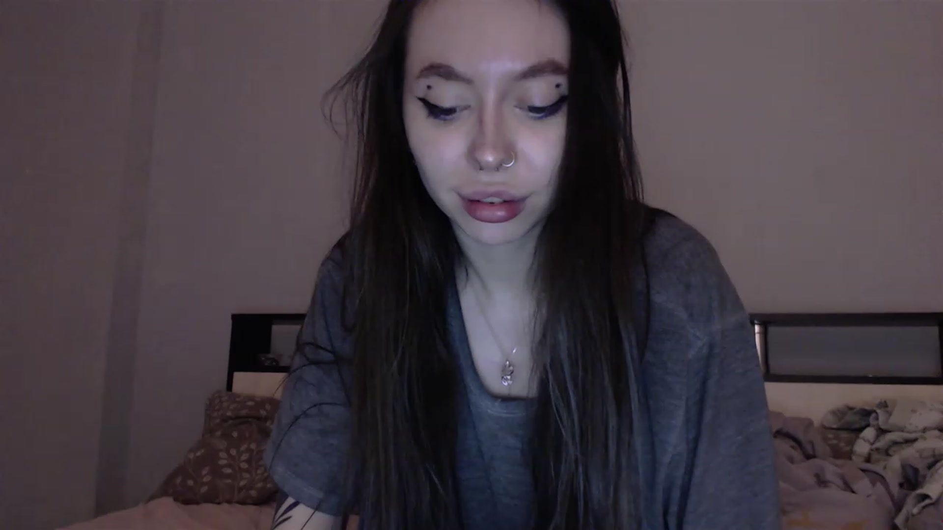Gallery image thumbnail from DeepGazee's myfreecams stream on, 05/07/2023, 22:25 image 17 of 20