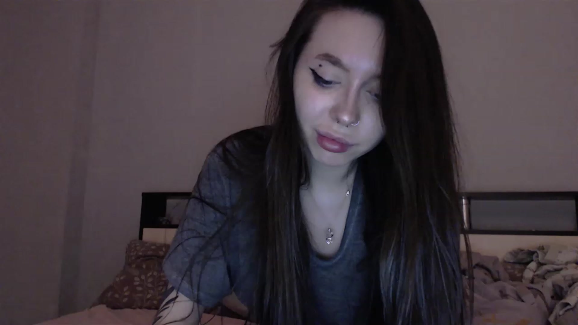 Gallery image thumbnail from DeepGazee's myfreecams stream on, 05/07/2023, 22:25 image 16 of 20