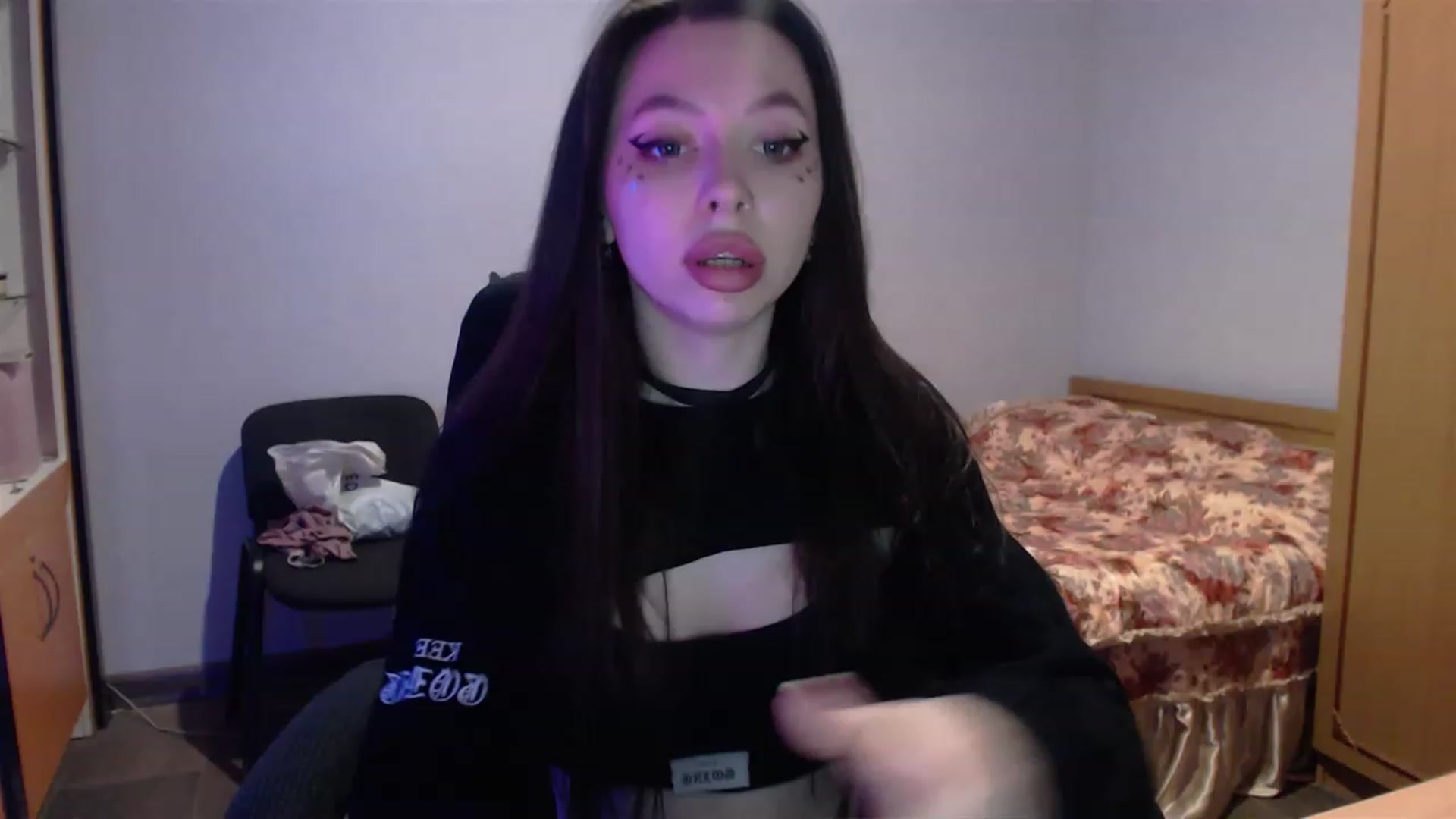 Gallery image thumbnail from DeepGazee's myfreecams stream on, 05/18/2023, 18:27 image 1 of 20